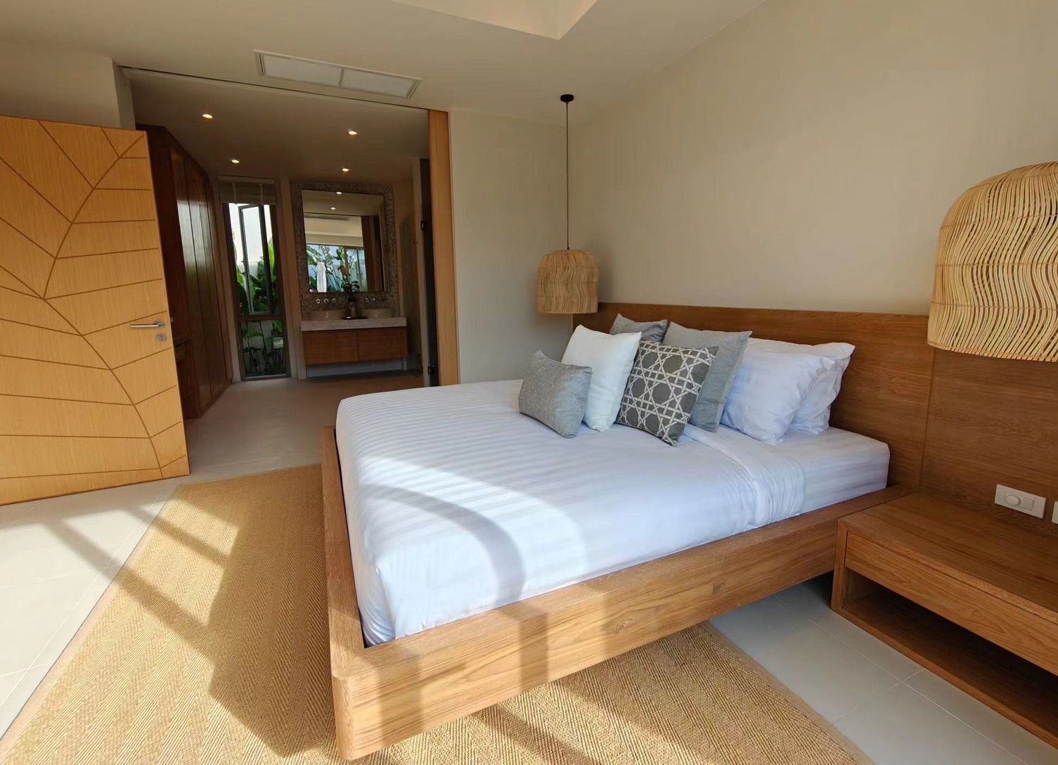 Property image - gallery 9