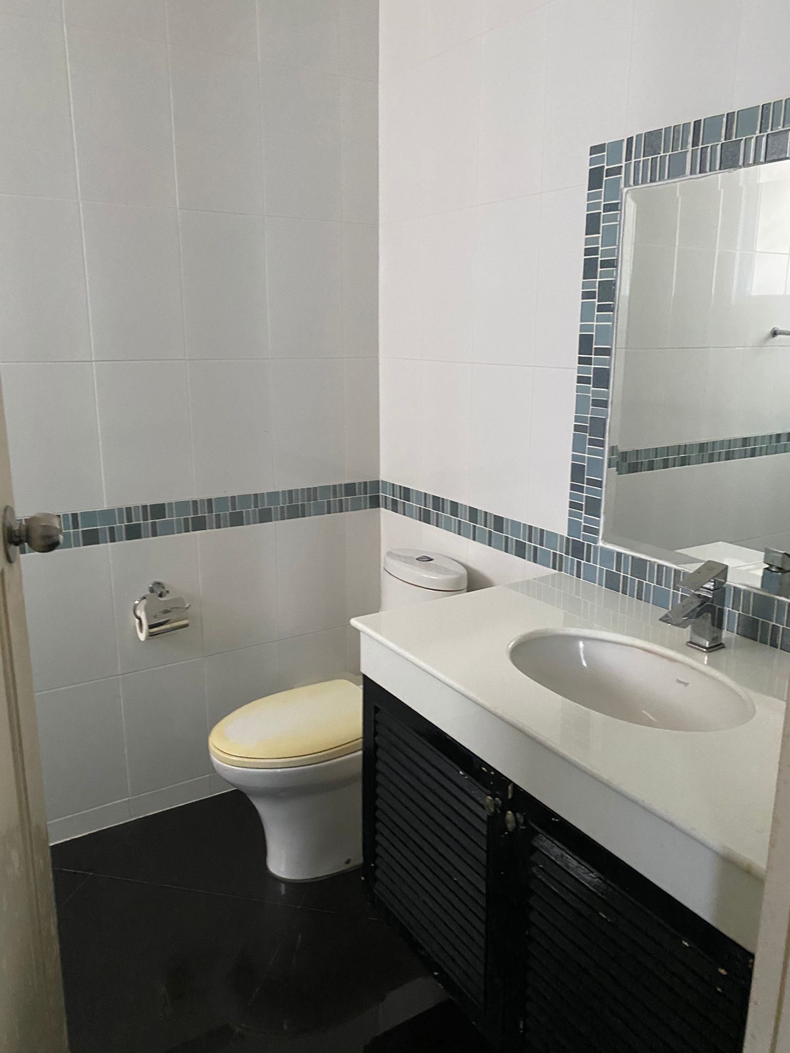 Property image - gallery 12