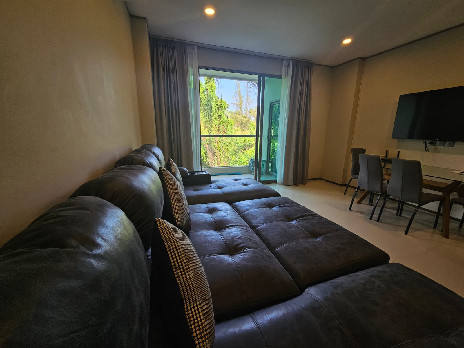 Property image - gallery 8