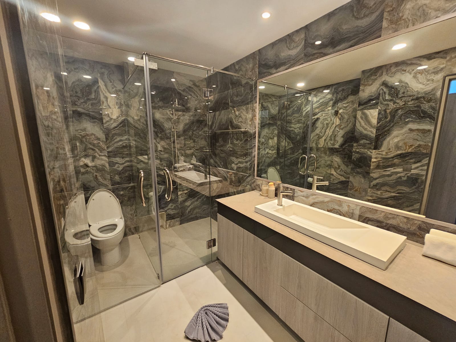 Property image - gallery 12