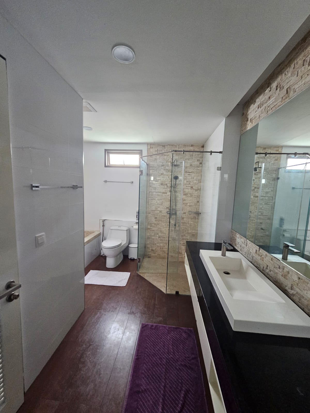 Property image - gallery 10