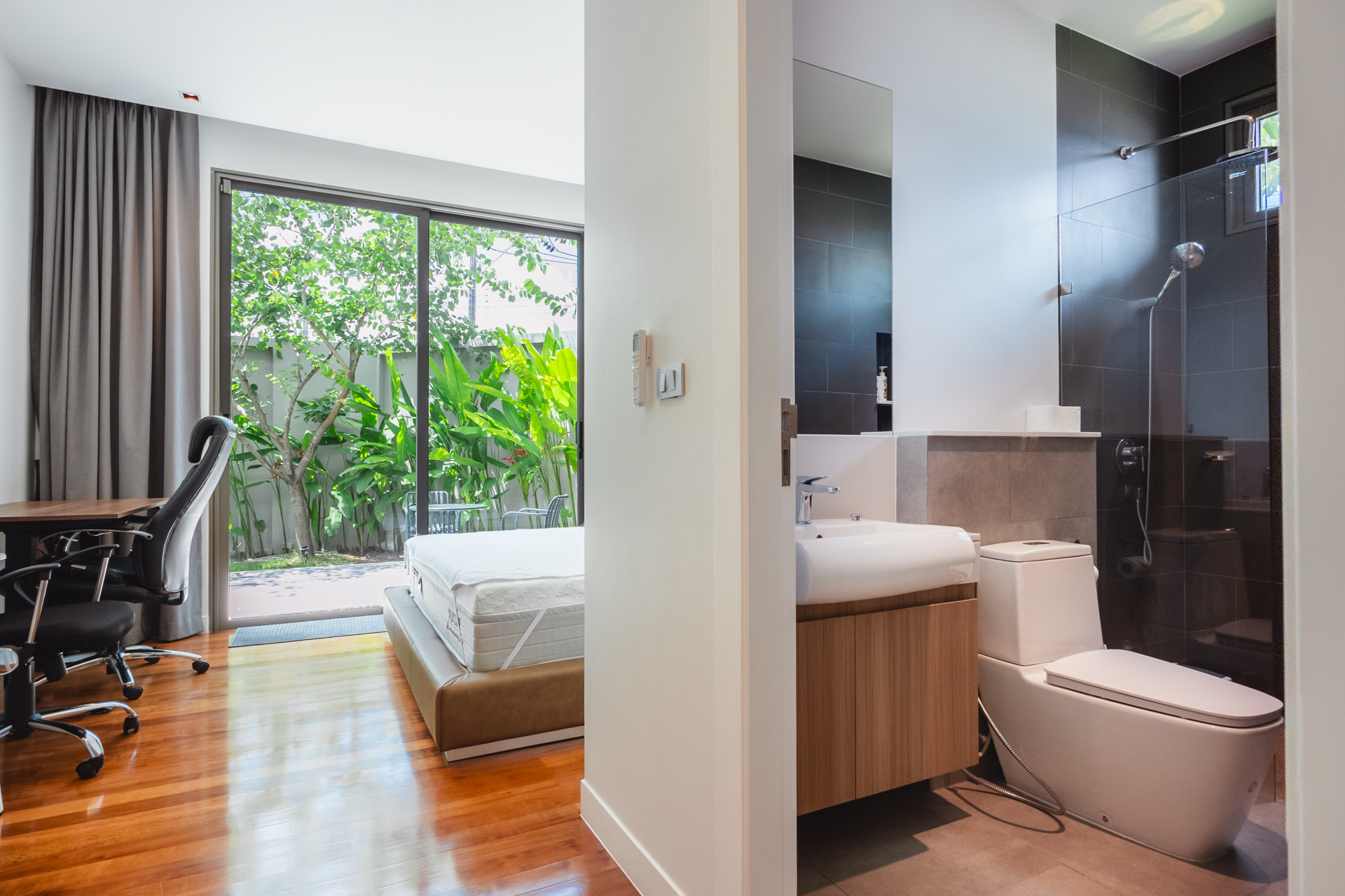 Property image - gallery 12