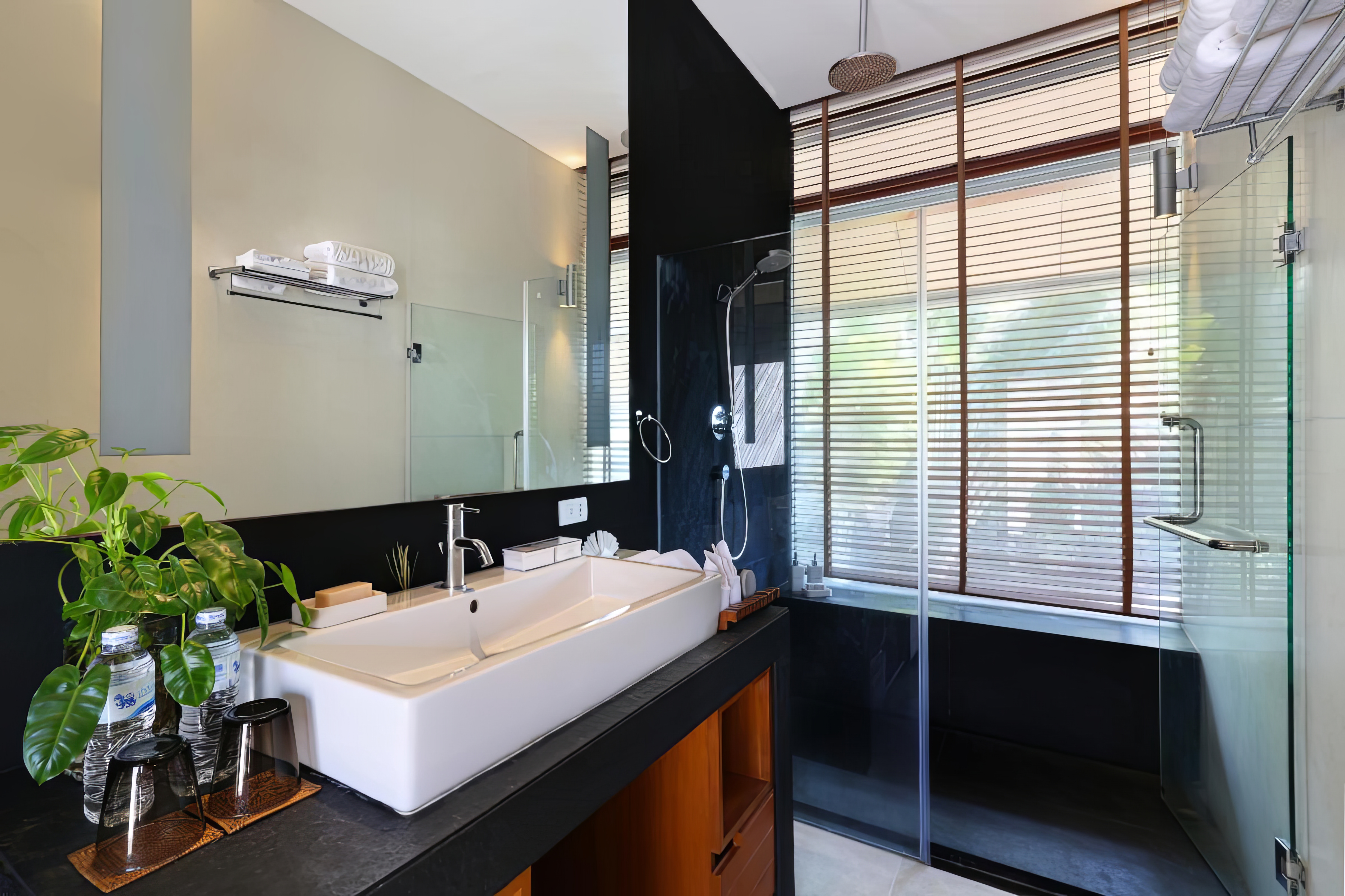 Property image - gallery 24