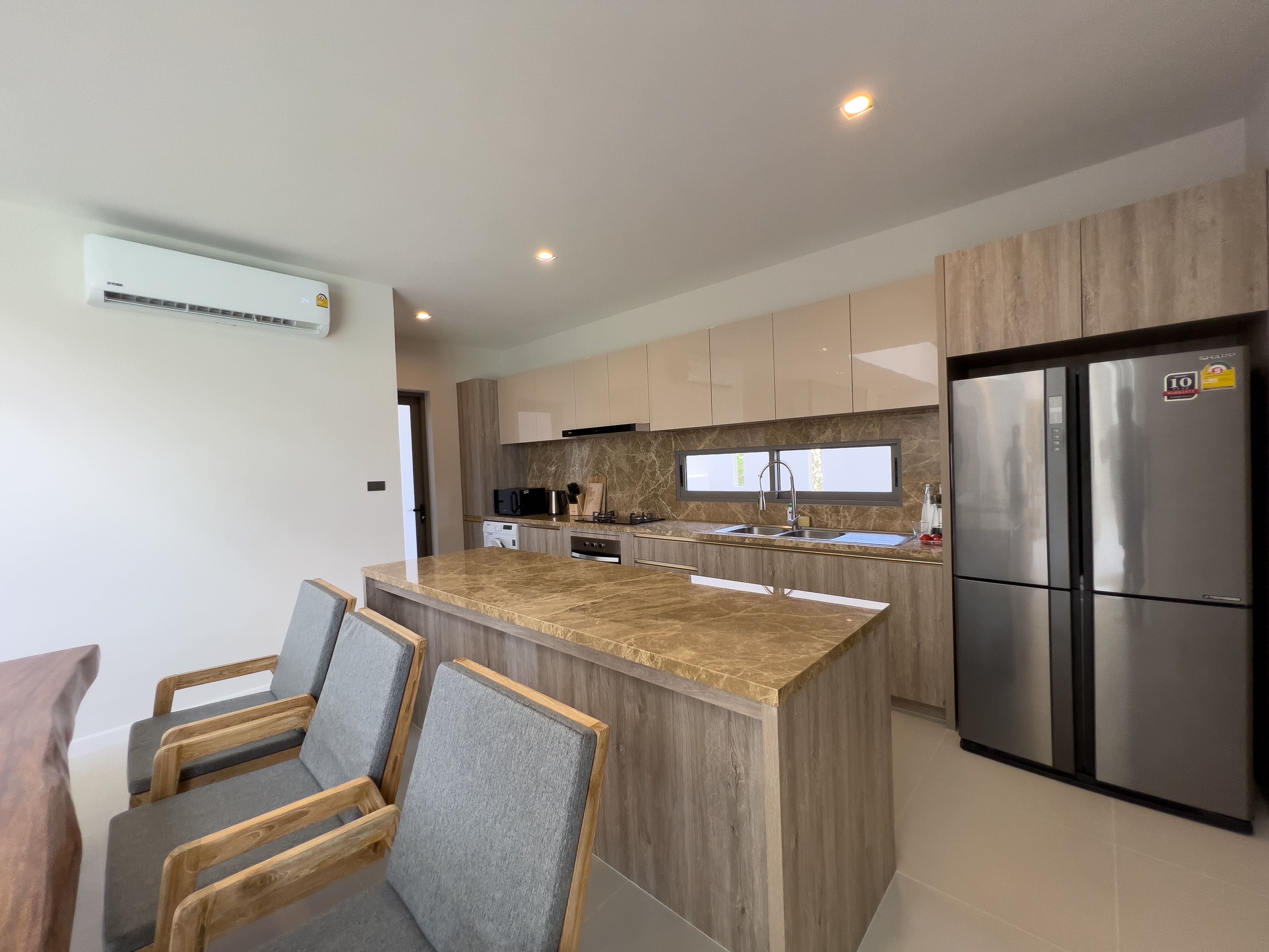 Property image - gallery 9