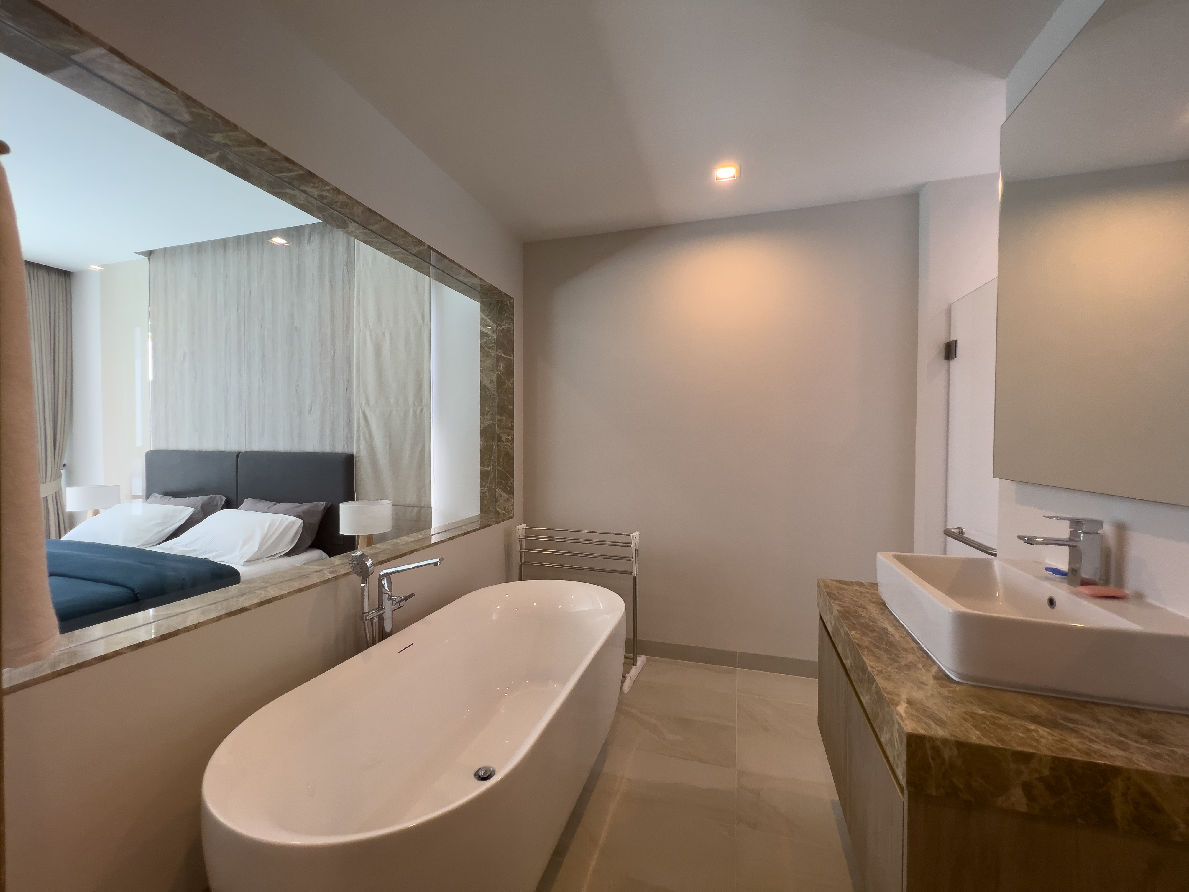 Property image - gallery 24