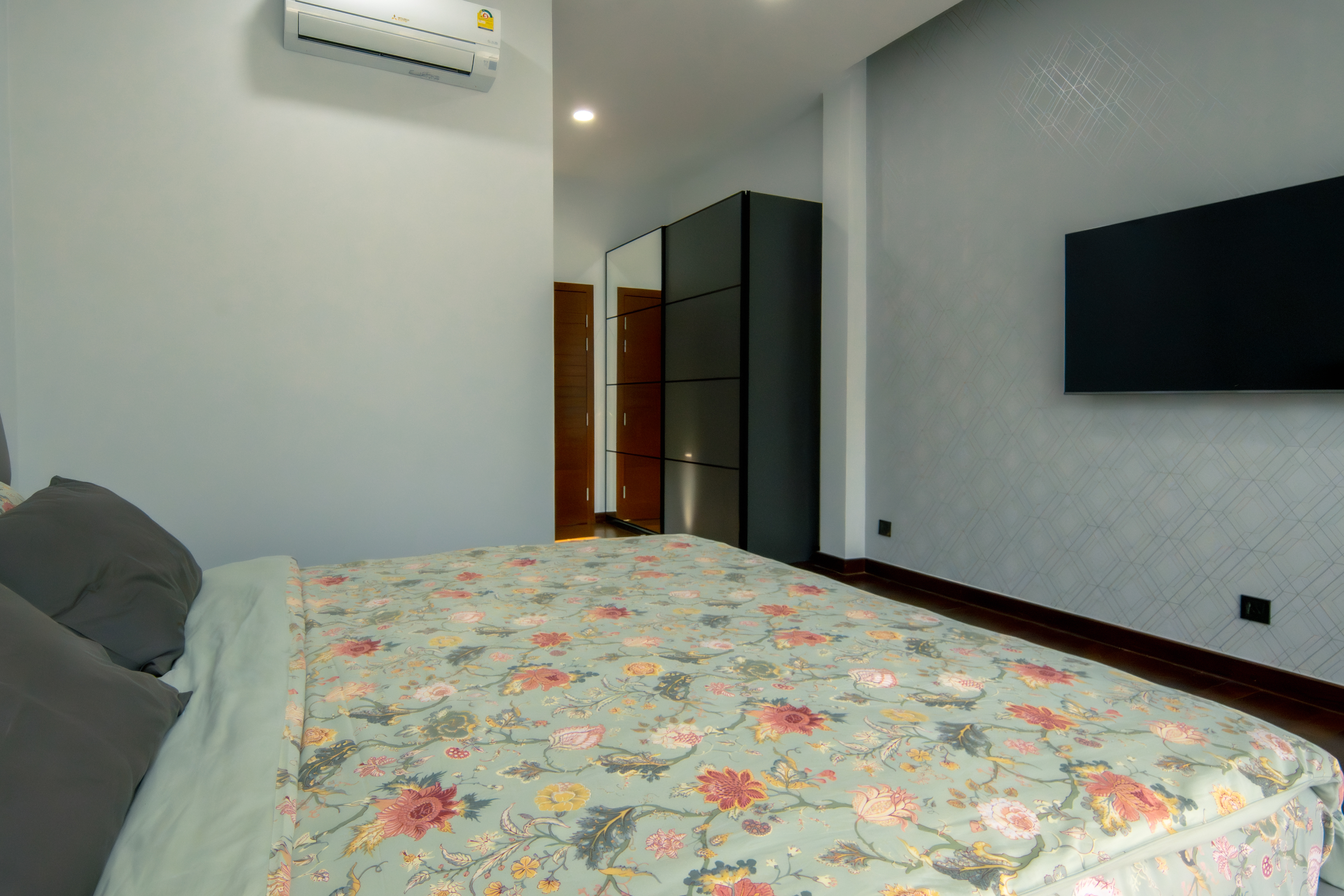 Property image - gallery 25