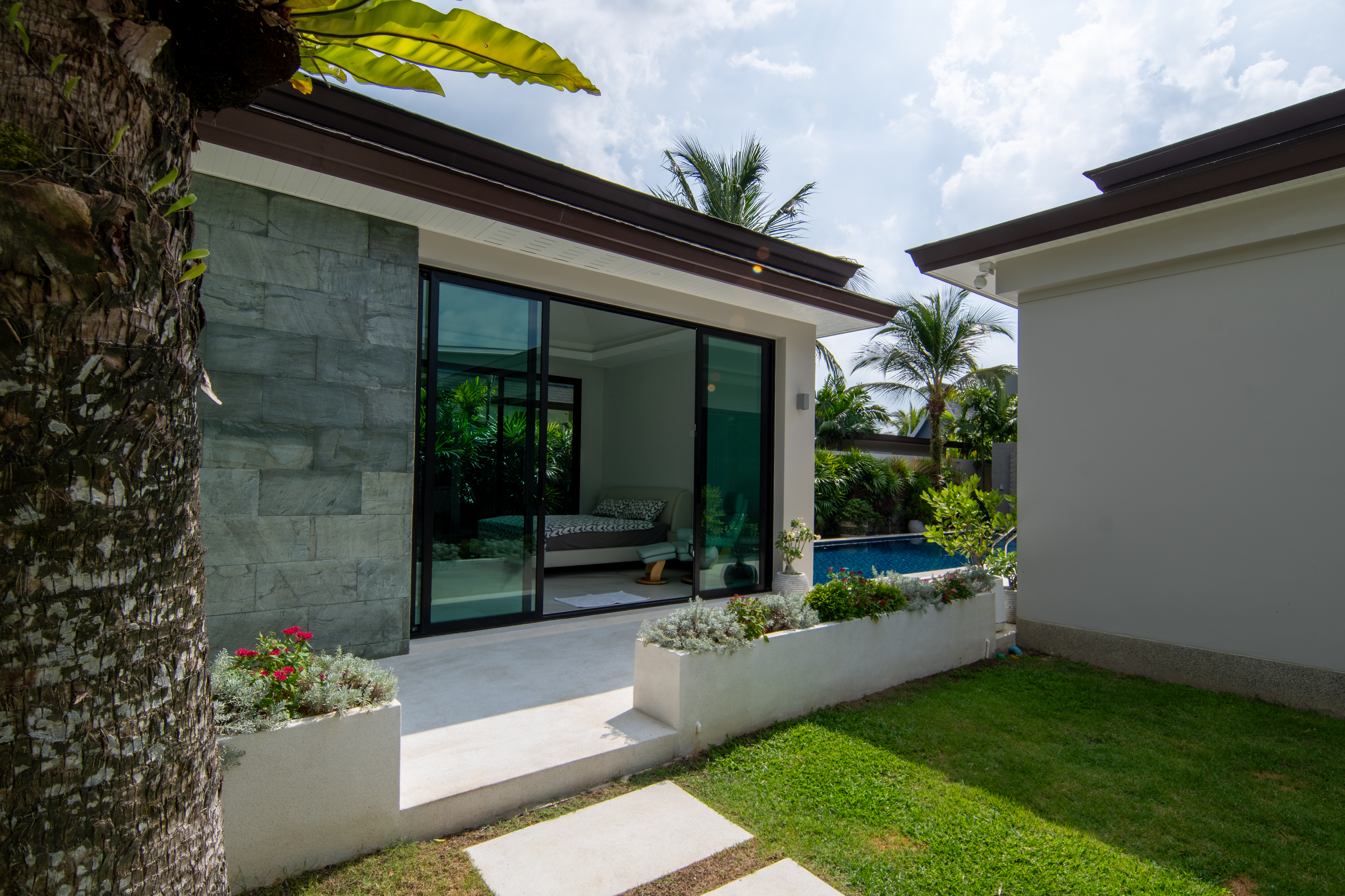 Property image - gallery 49