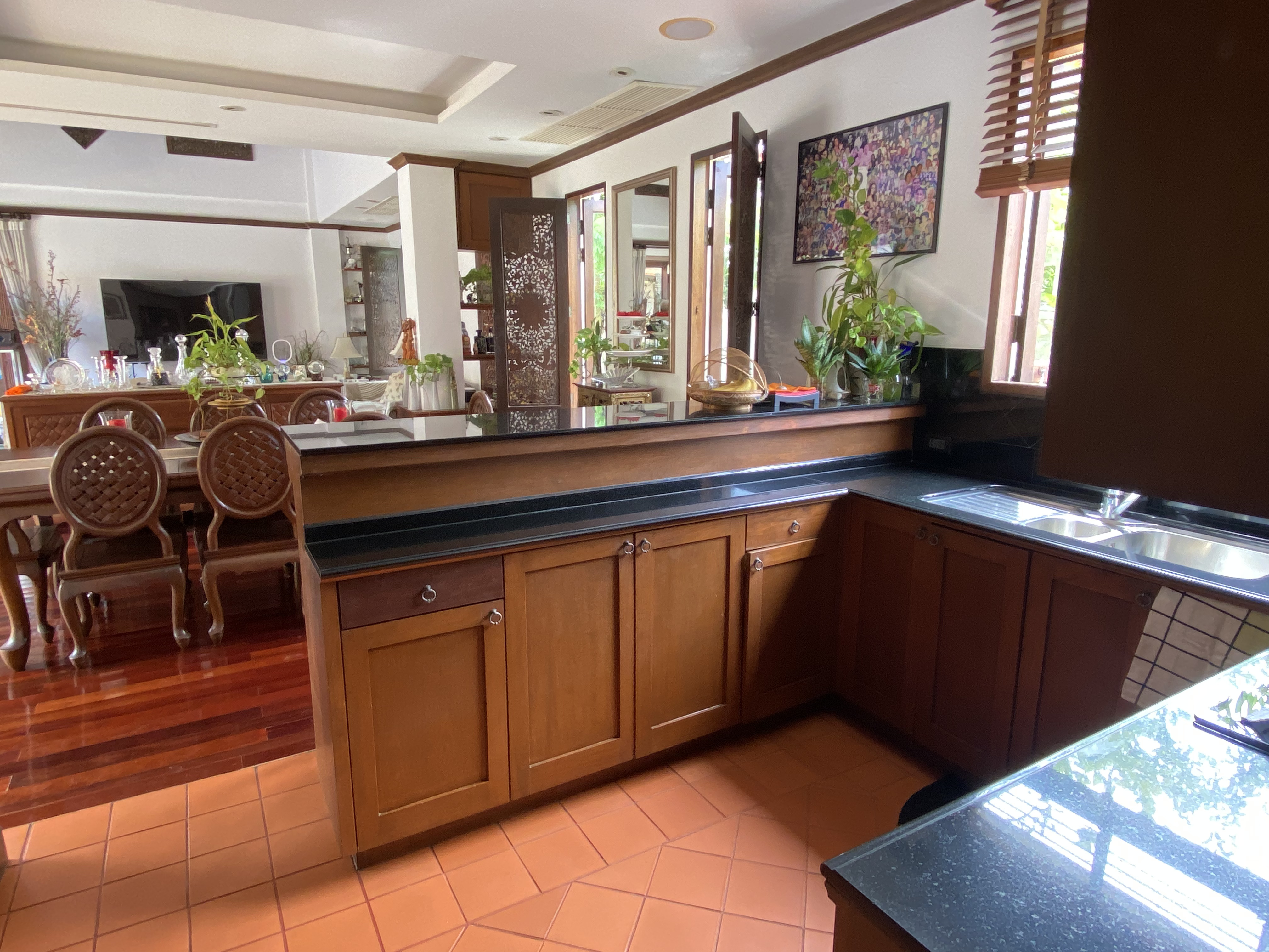 Property image - gallery 9