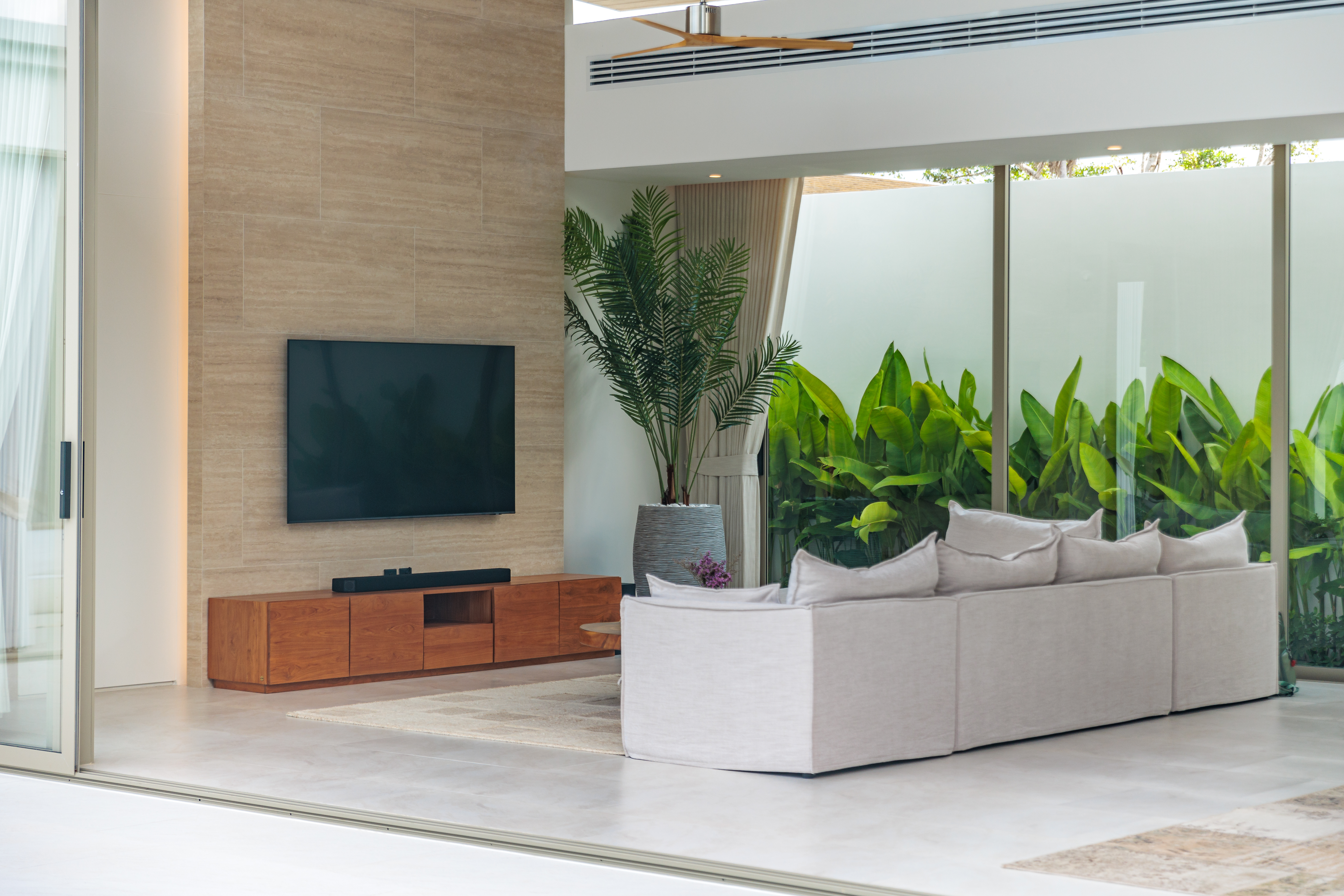 Property image - gallery 8