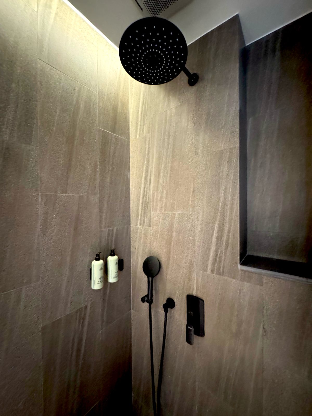 Property image - gallery 11