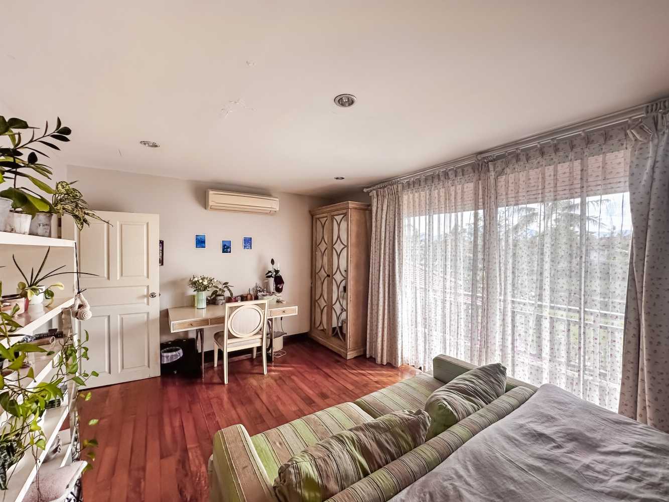 Property image - gallery 18