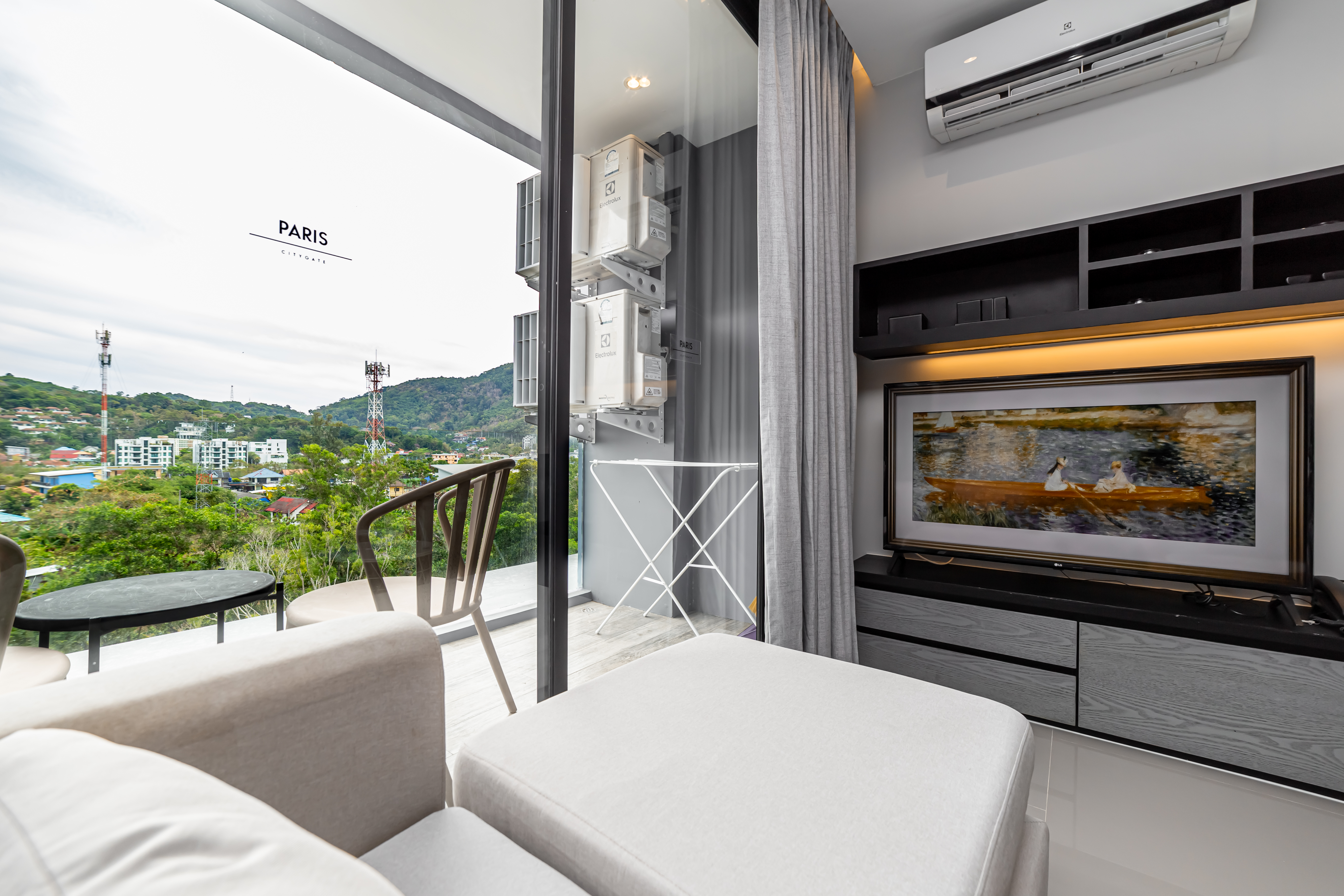 Property image - gallery 11