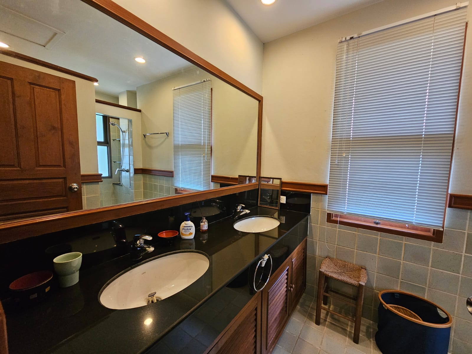 Property image - gallery 12