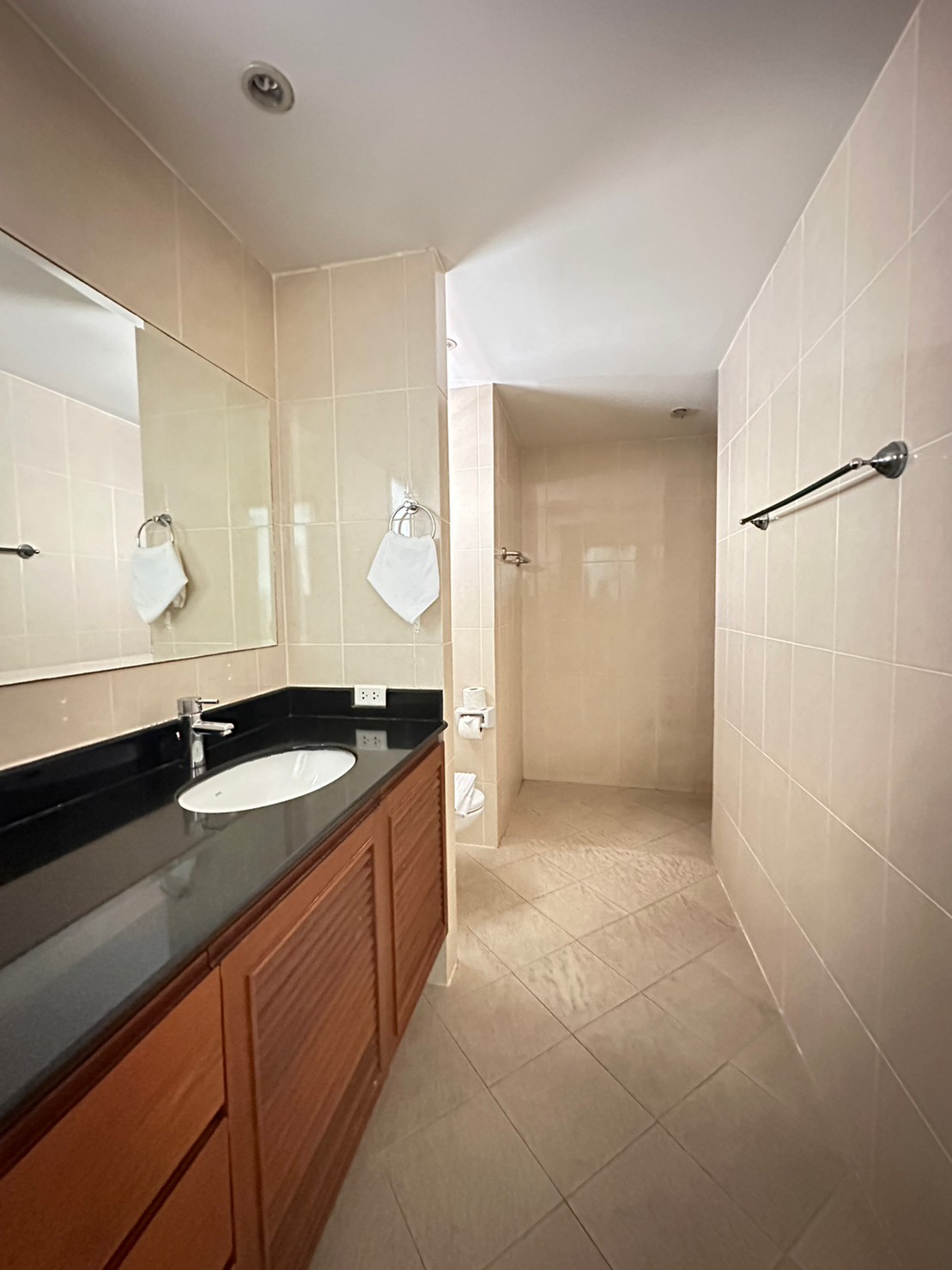 Property image - gallery 12