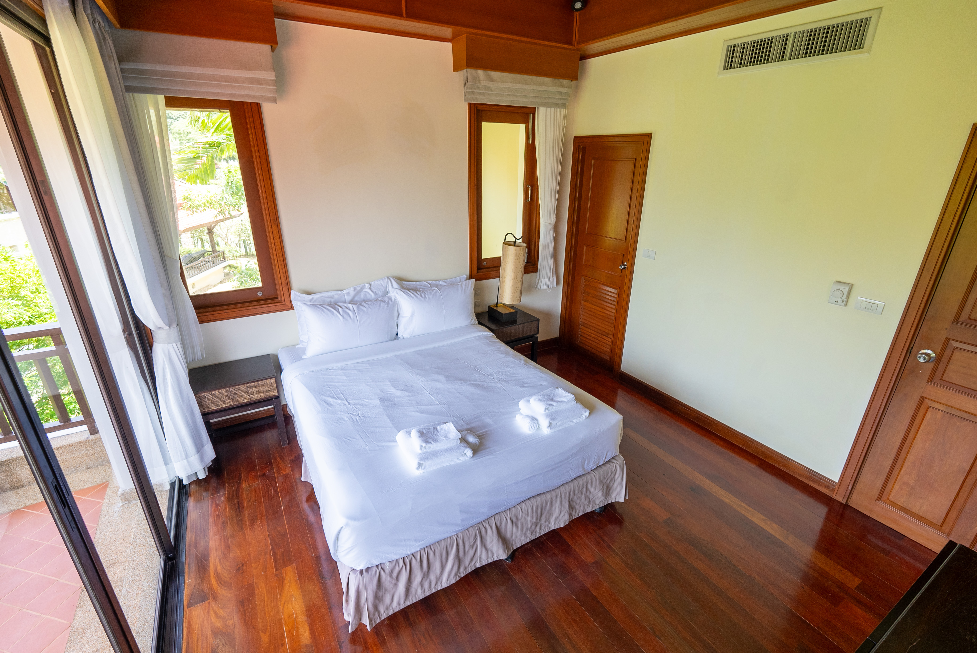 Property image - gallery 38