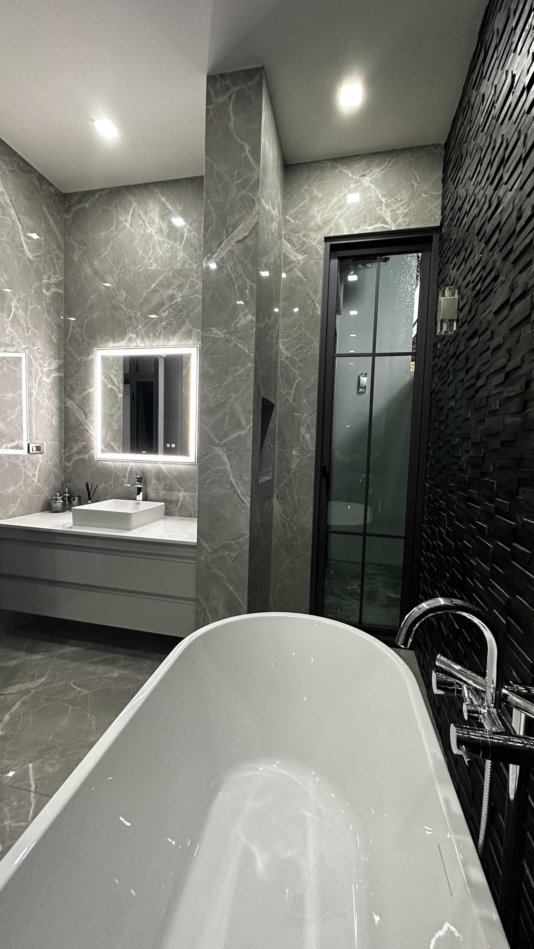 Property image - gallery 29