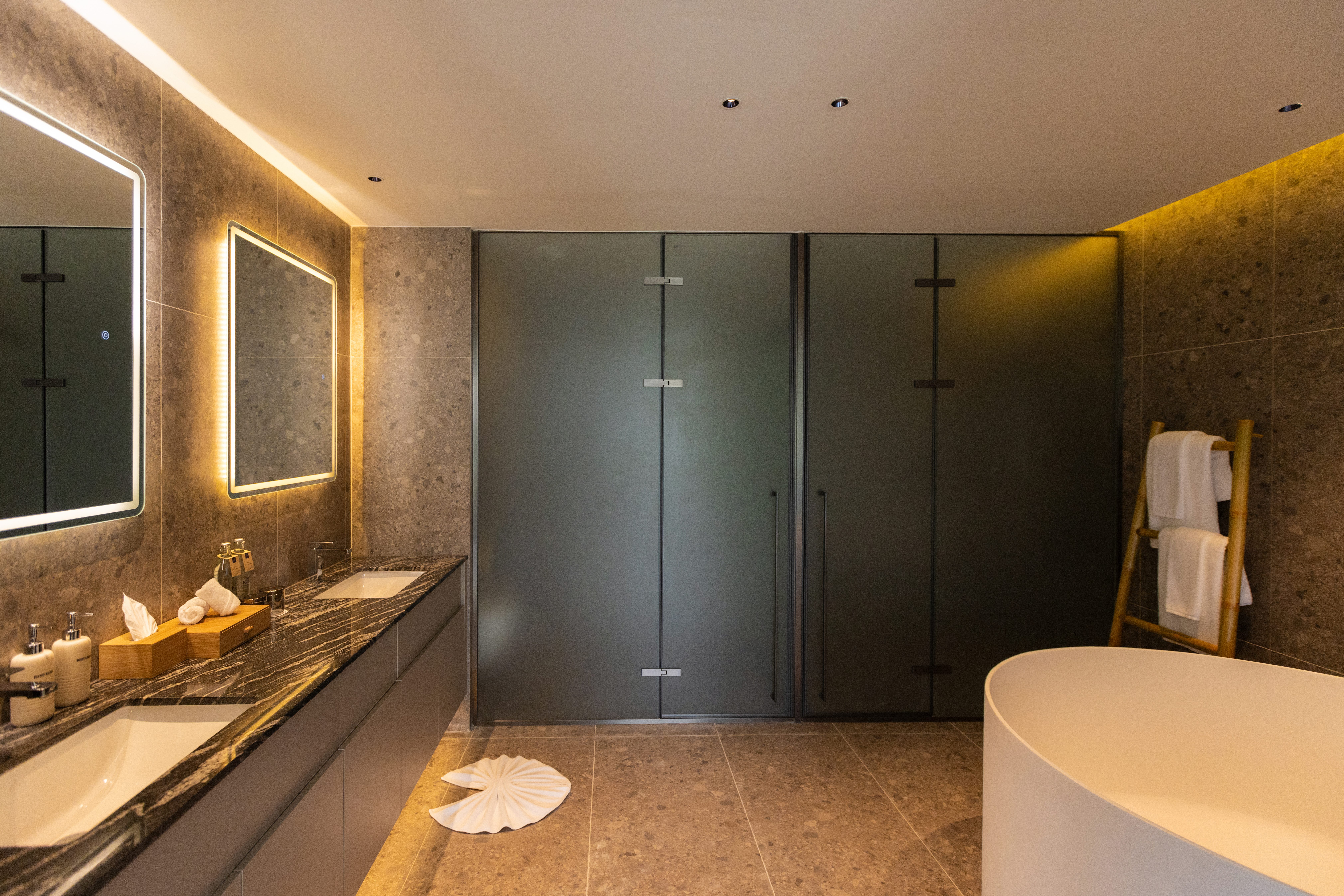 Property image - gallery 9