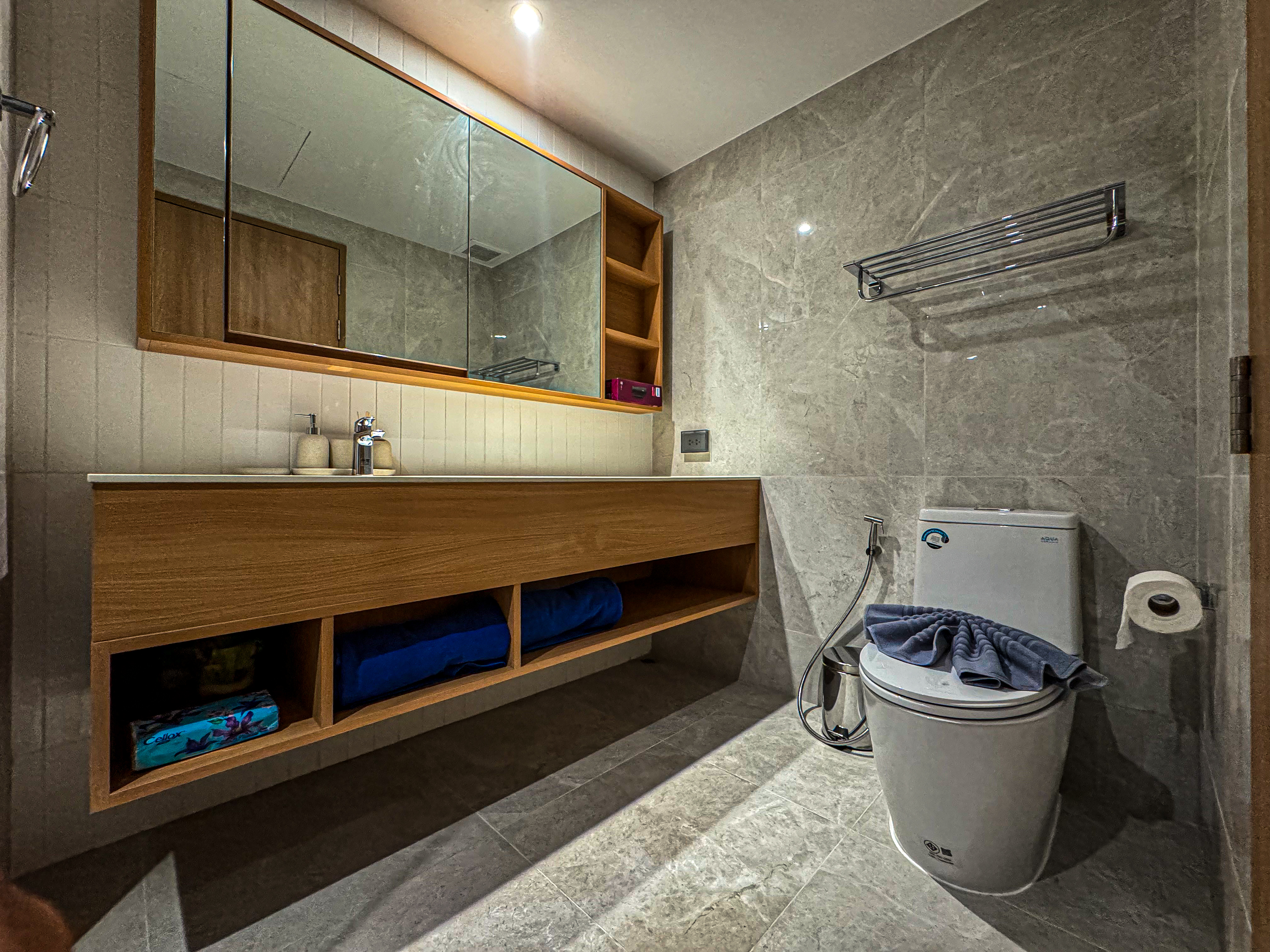 Property image - gallery 16