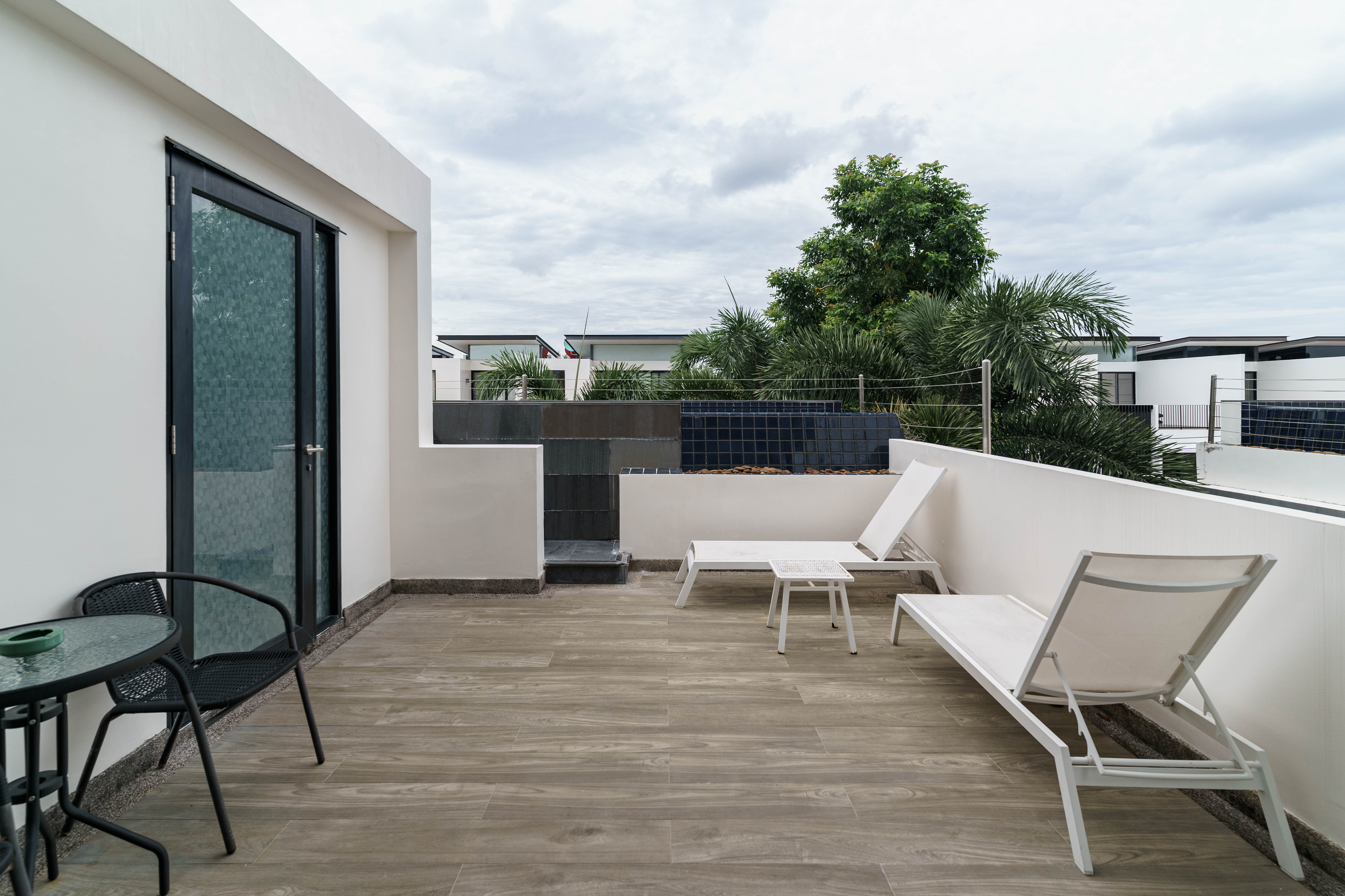 Property image - gallery 38