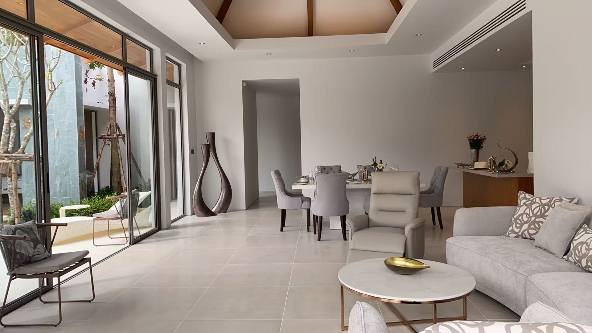 Property image - gallery 8