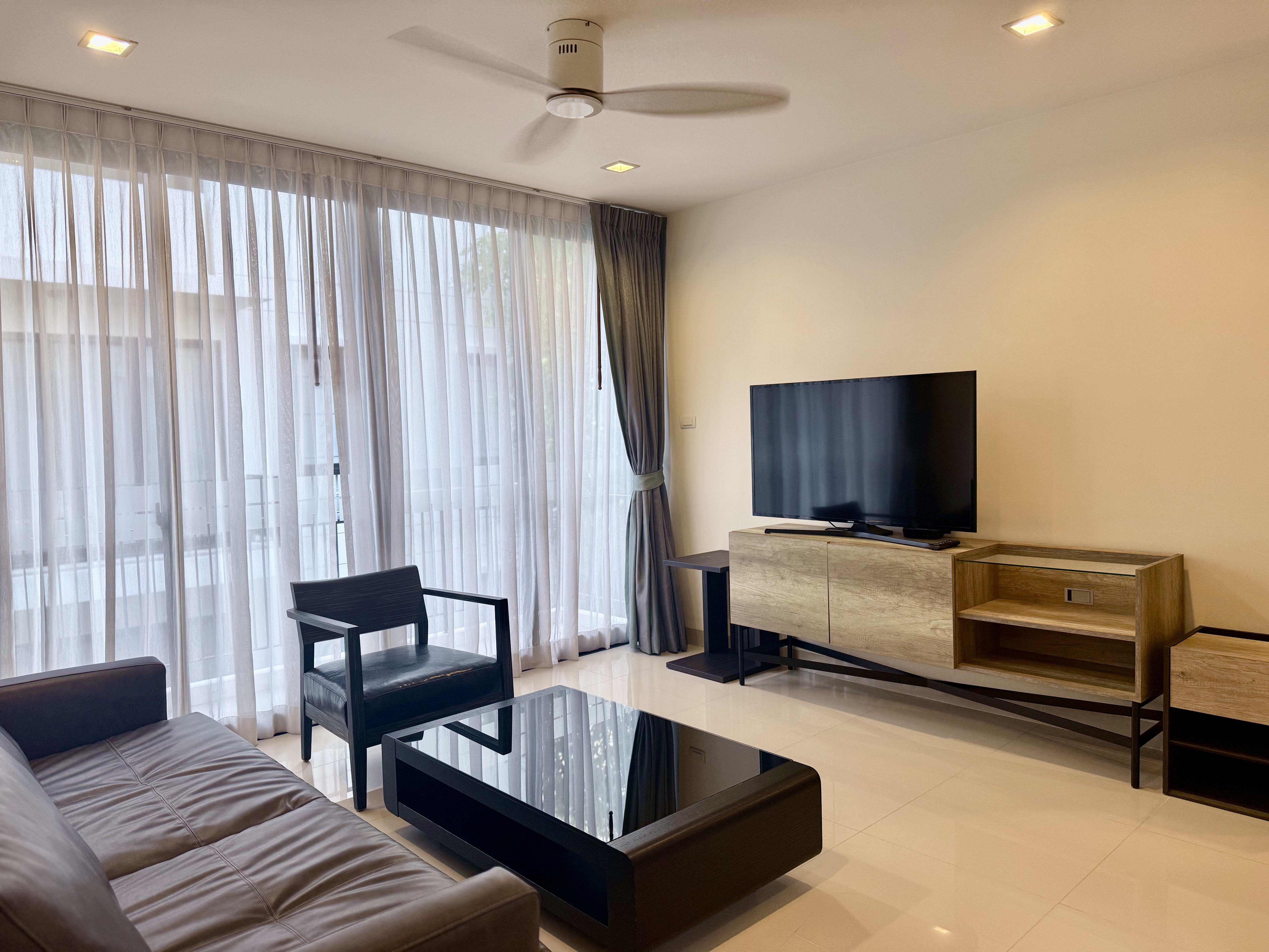 Property image - gallery 11