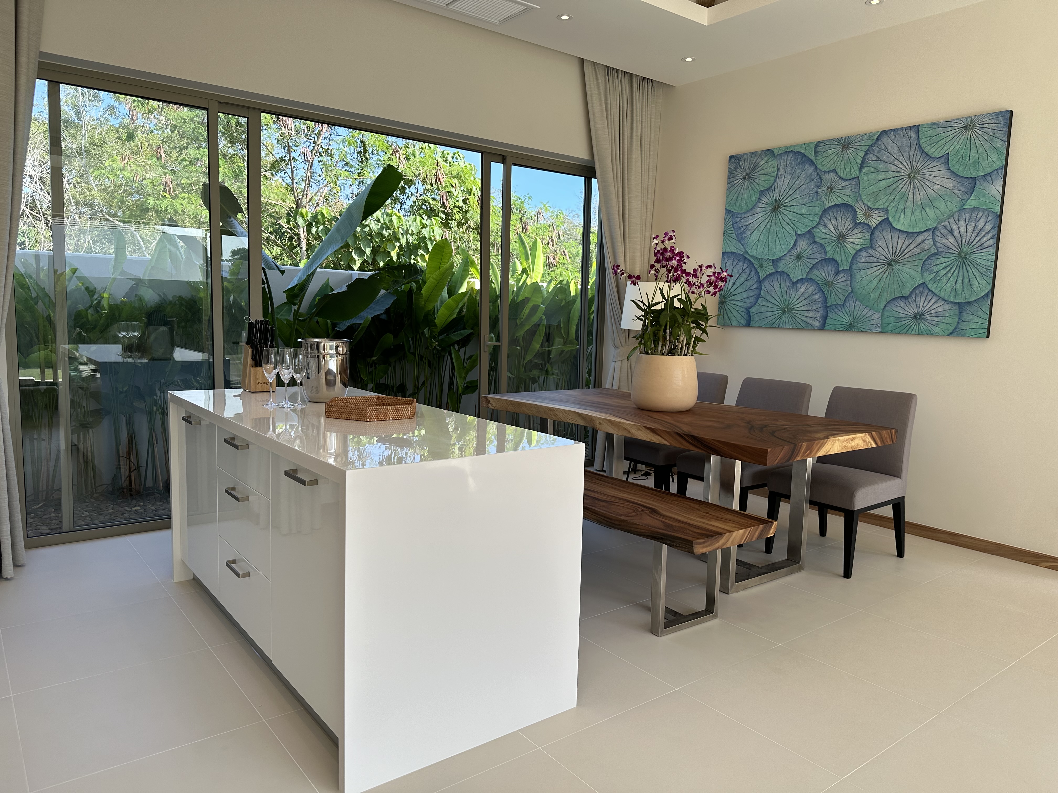 Property image - gallery 9