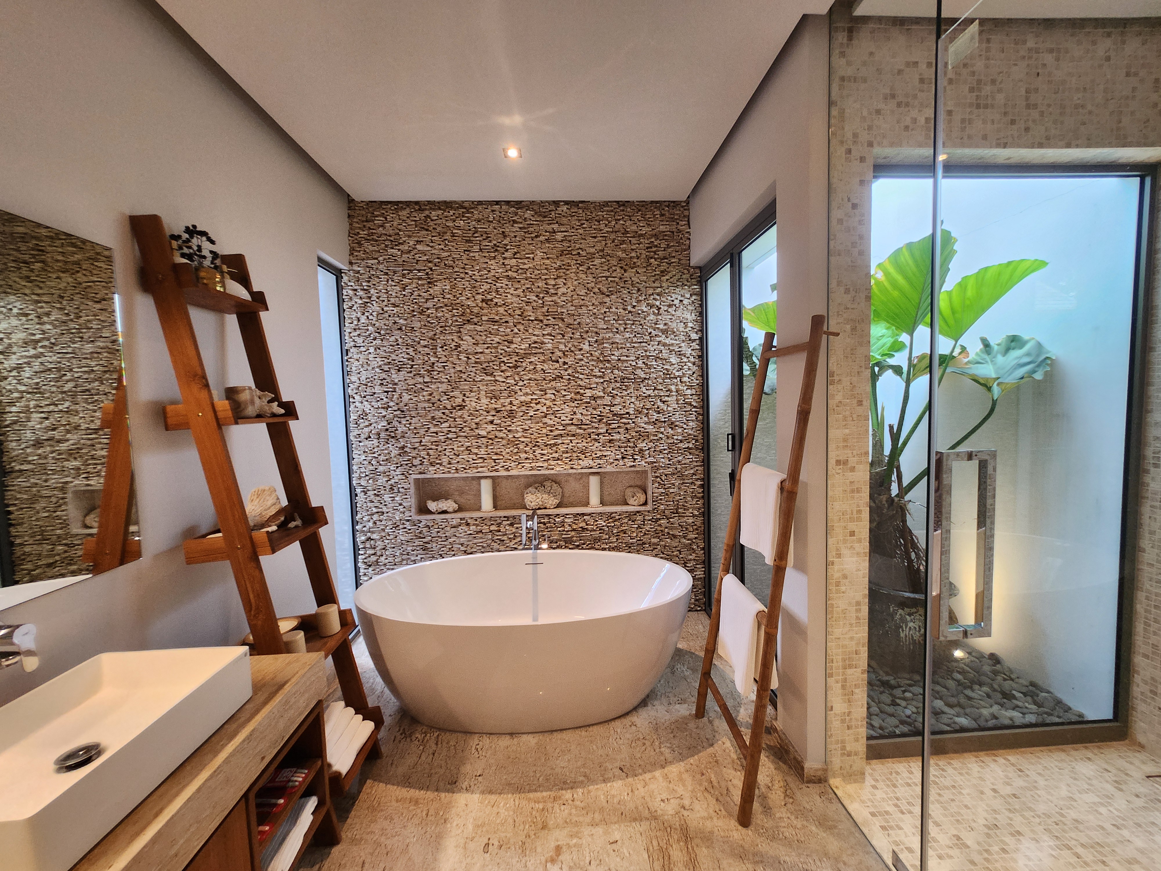 Property image - gallery 12