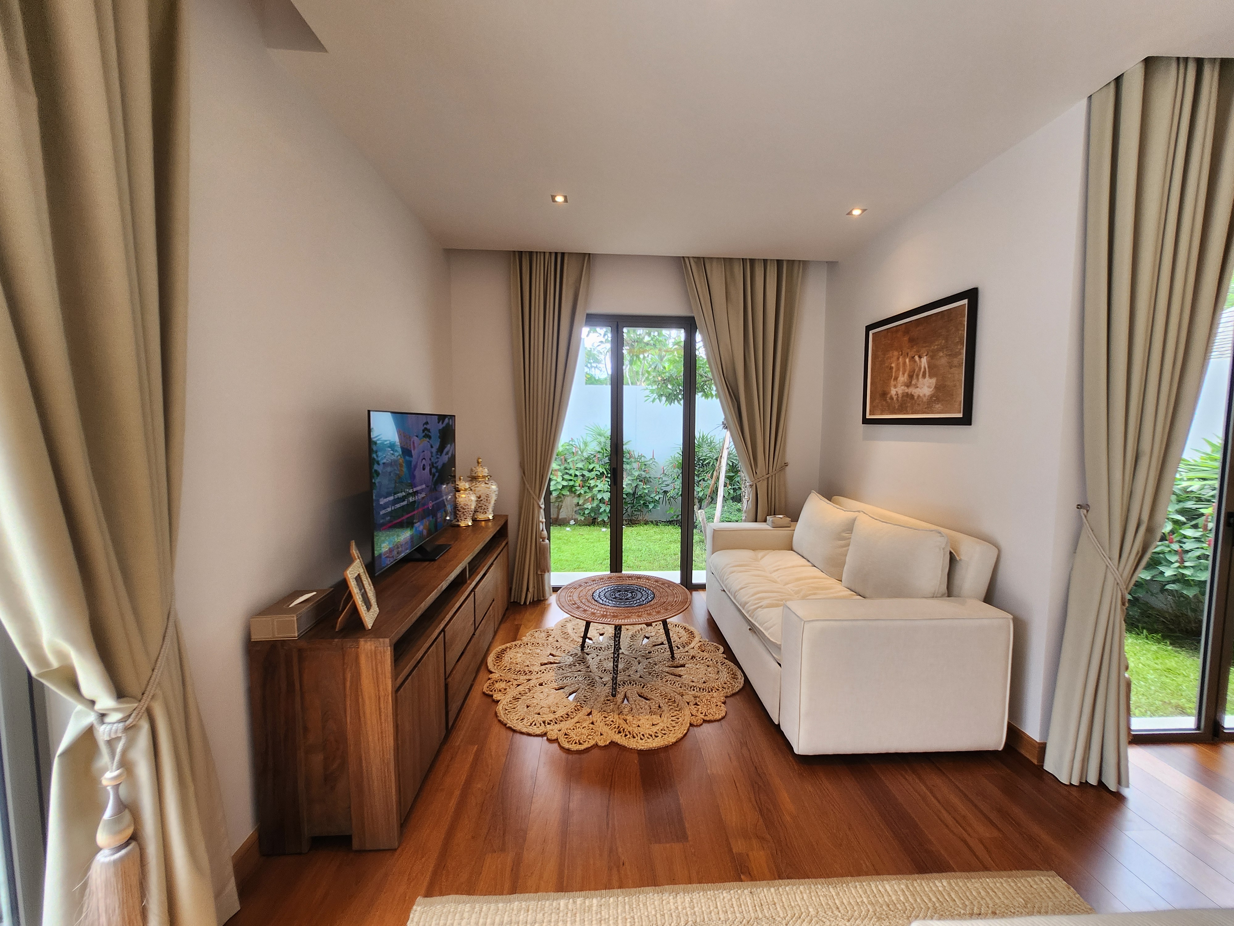 Property image - gallery 38