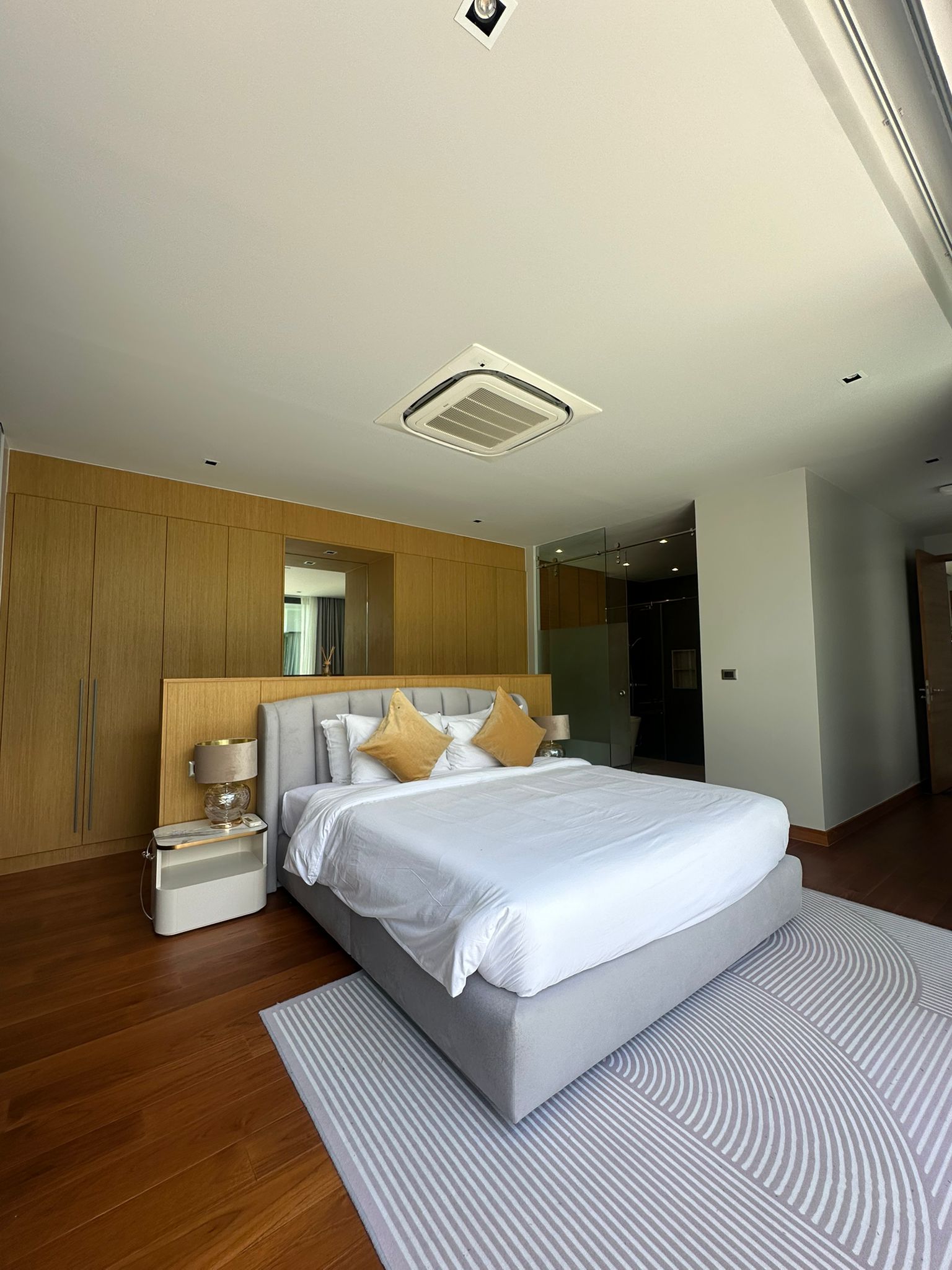 Property image - gallery 25