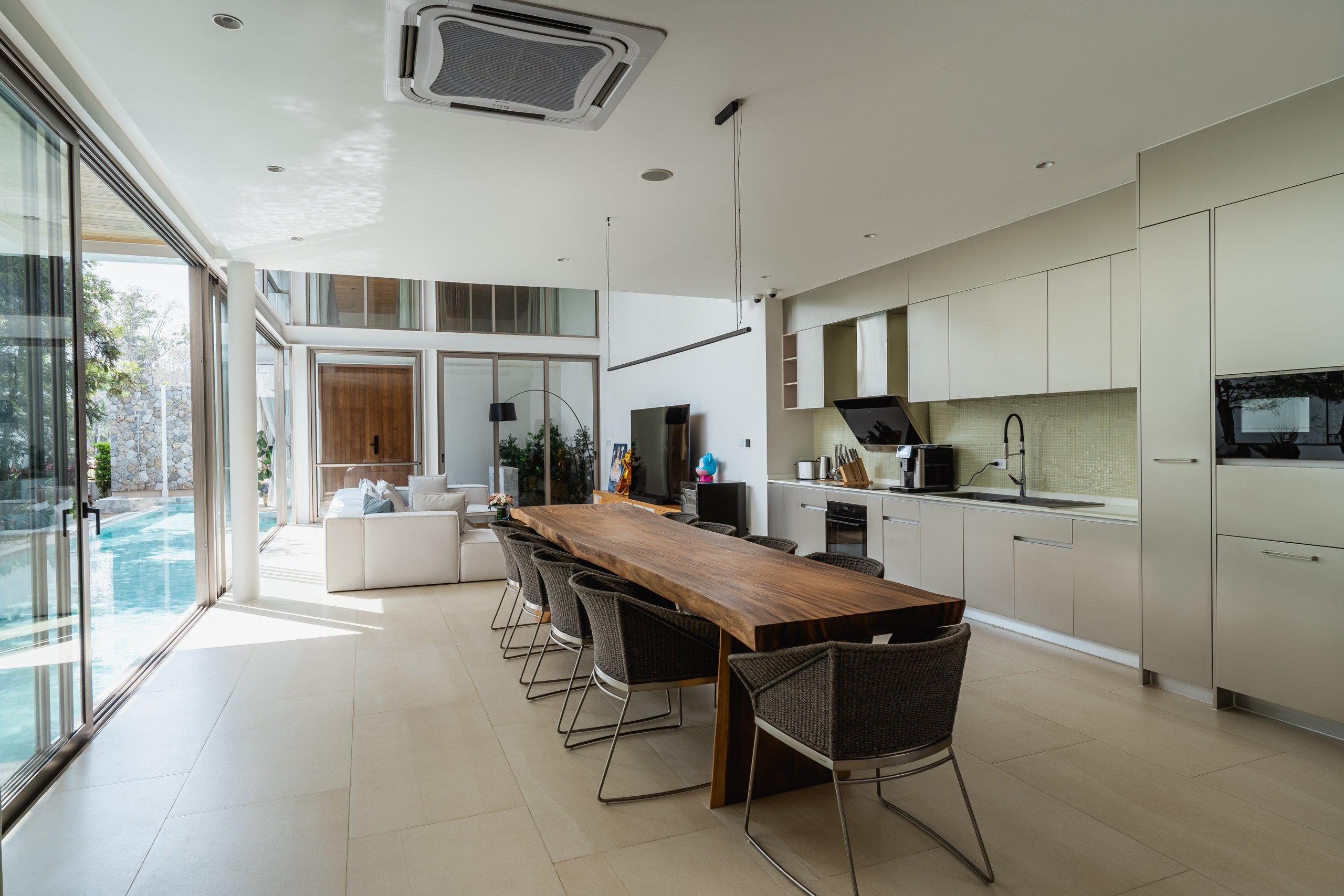 Property image - gallery 9