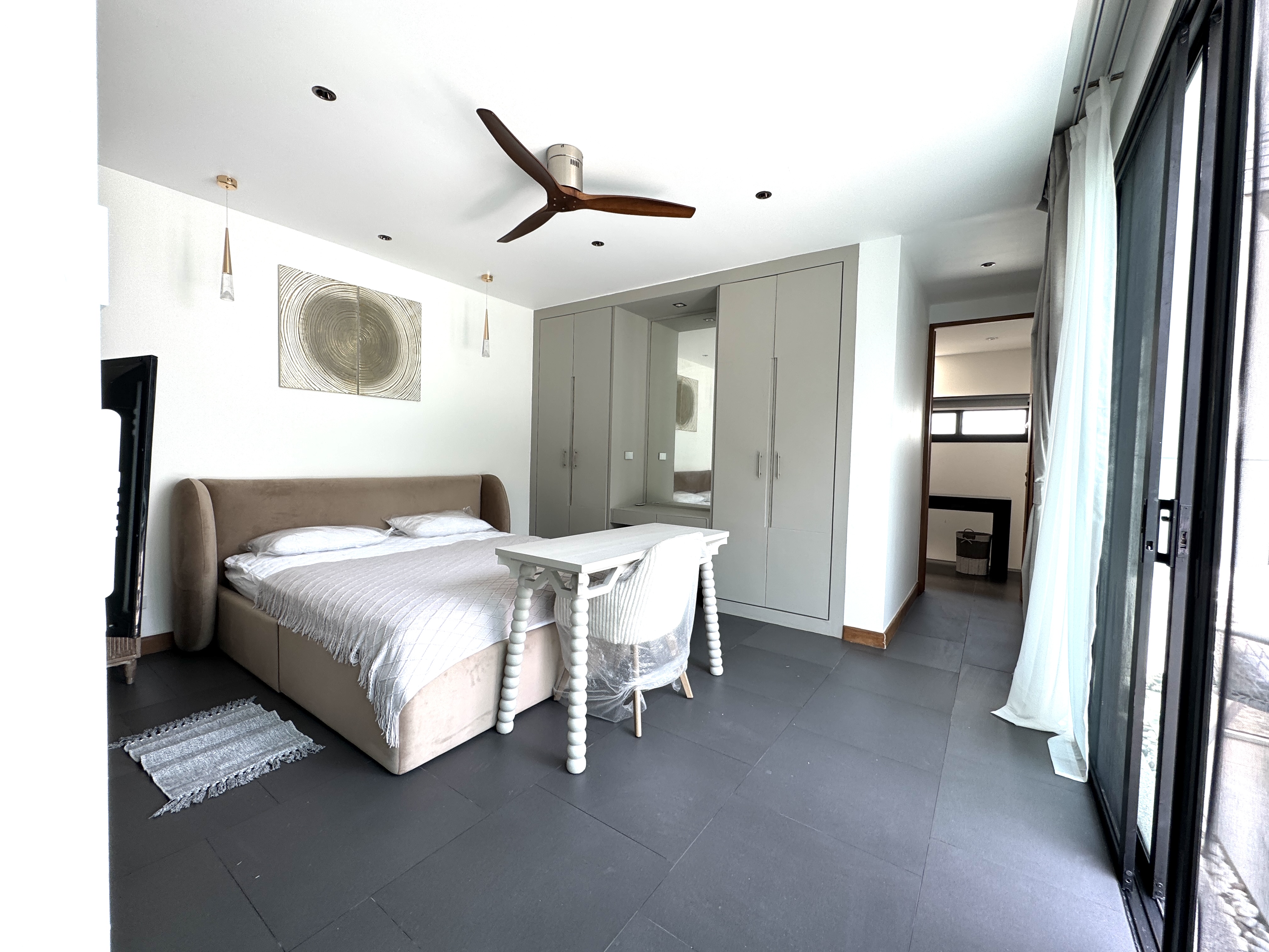 Property image - gallery 25