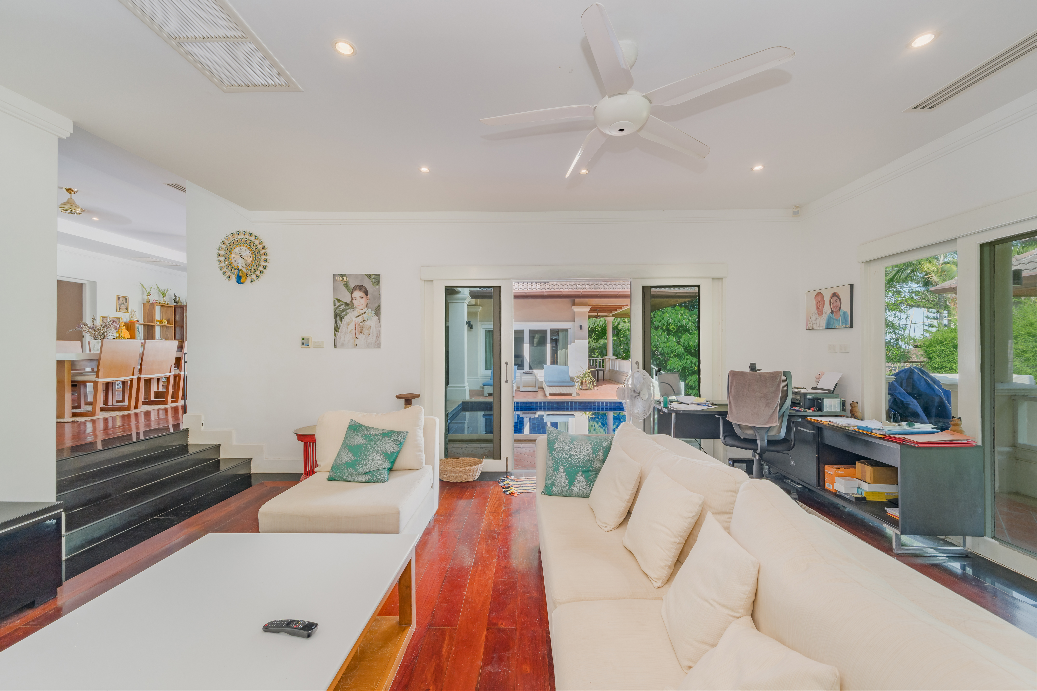 Property image - gallery 11