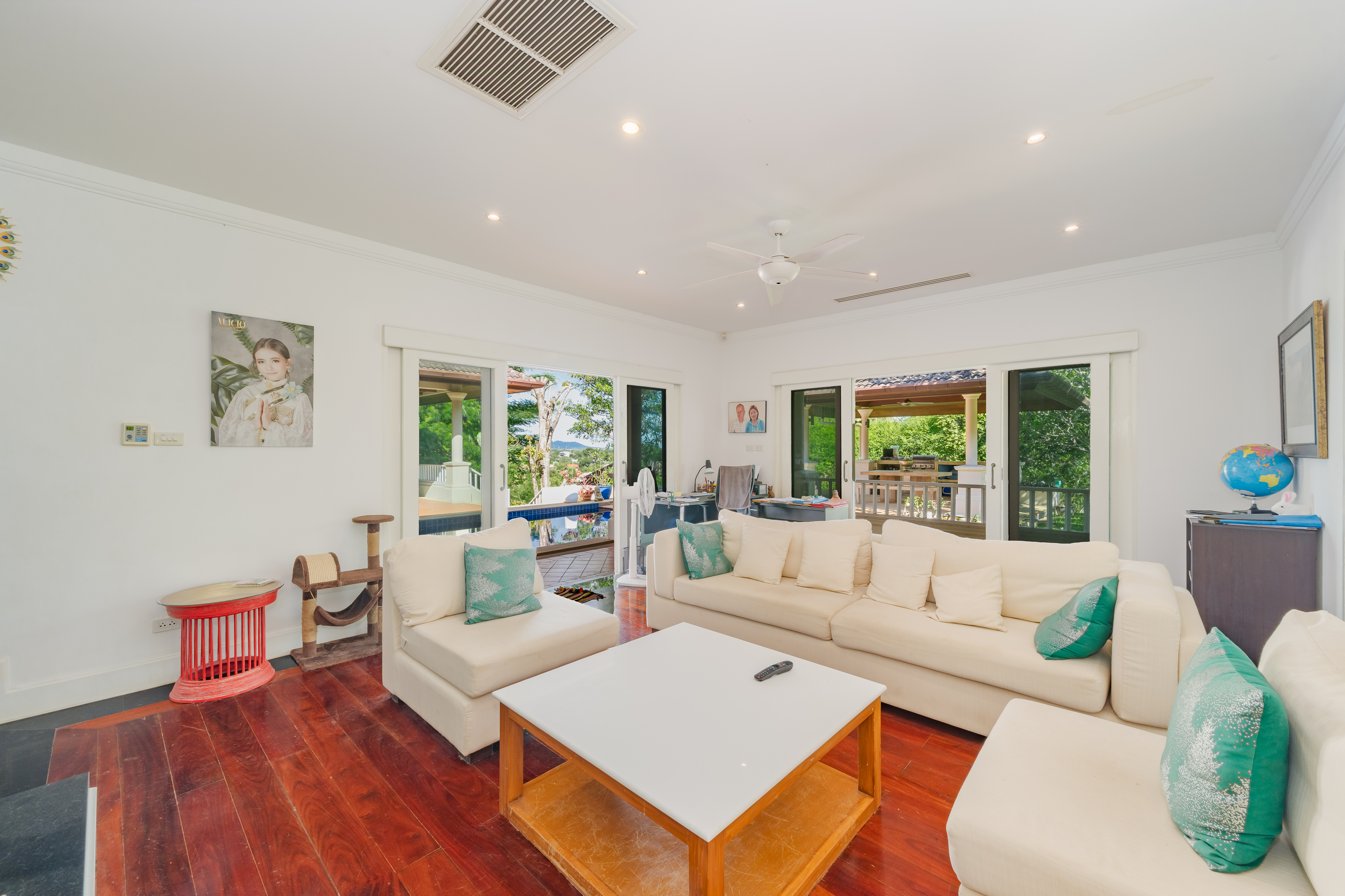 Property image - gallery 18