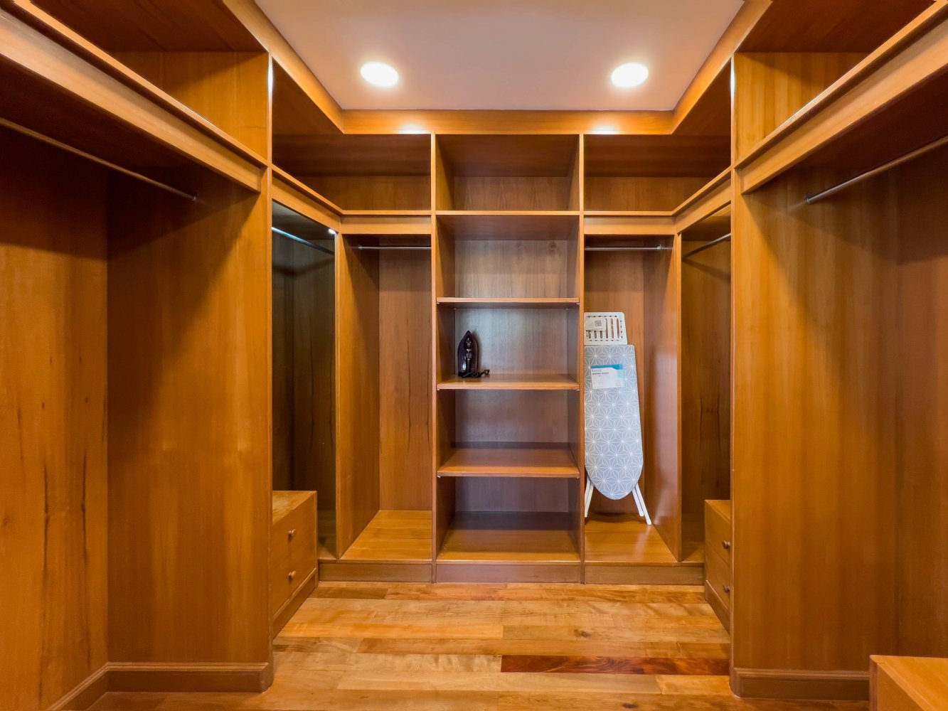 Property image - gallery 24