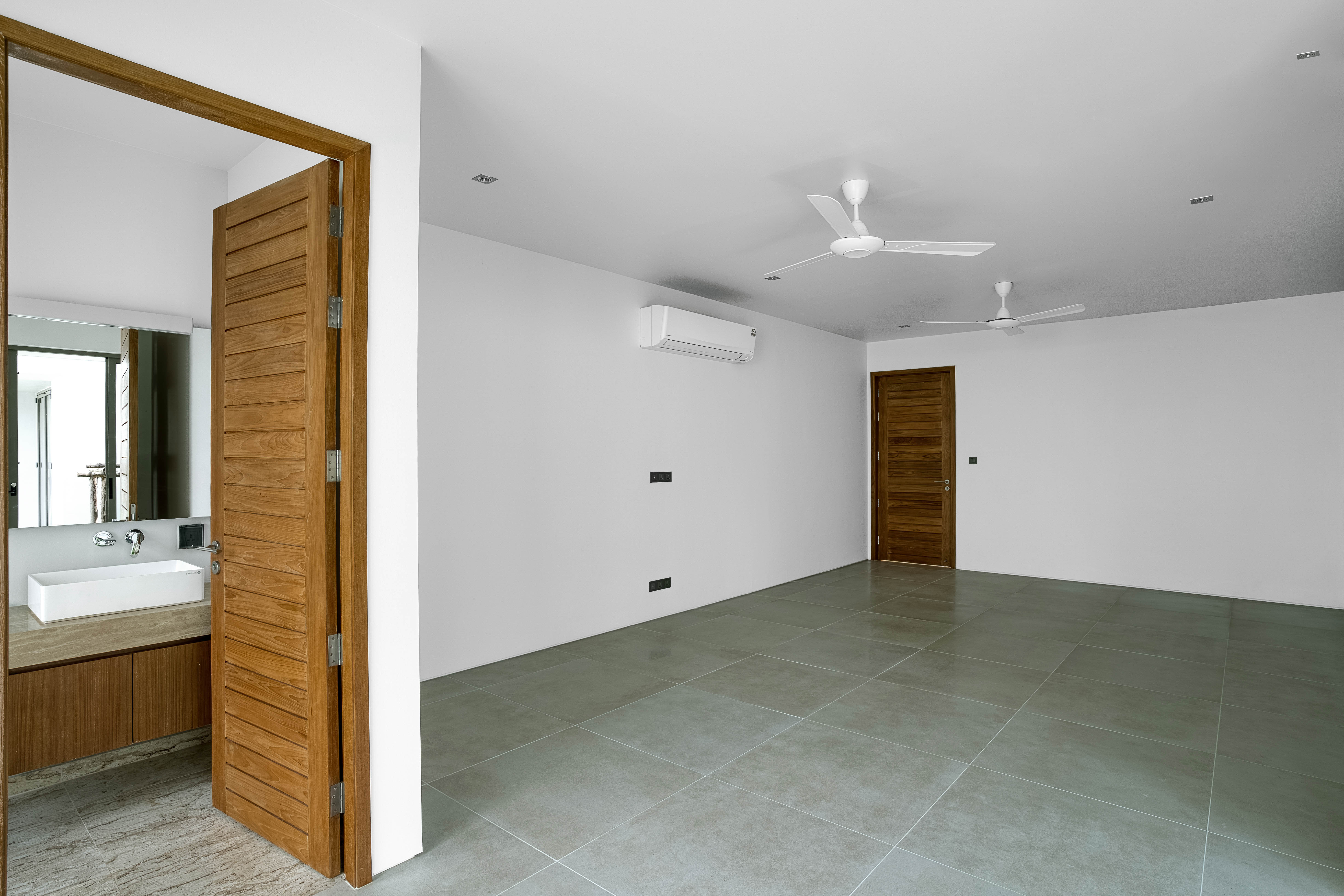 Property image - gallery 47