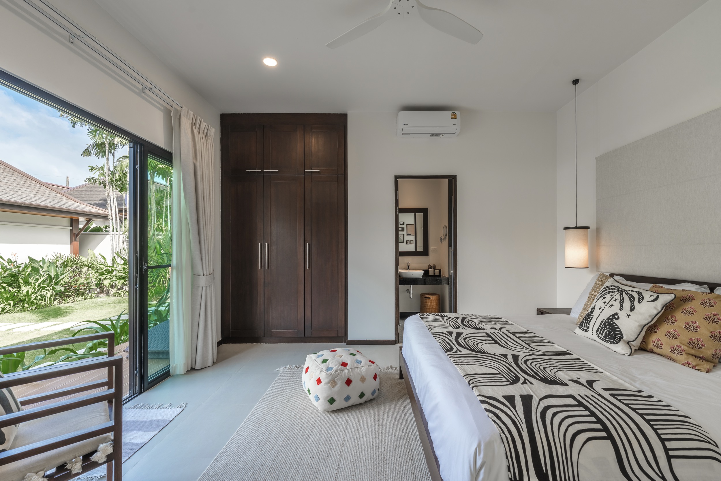 Property image - gallery 32