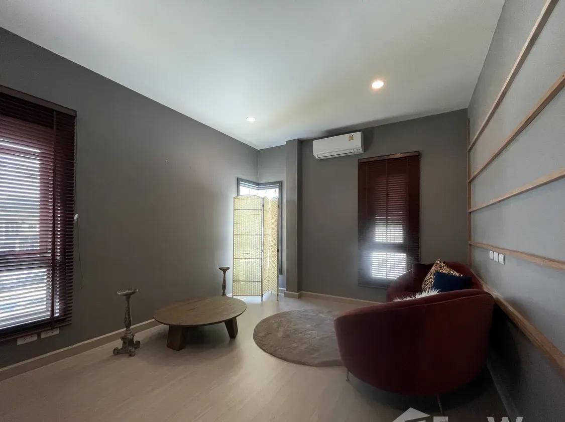 Property image - gallery 13