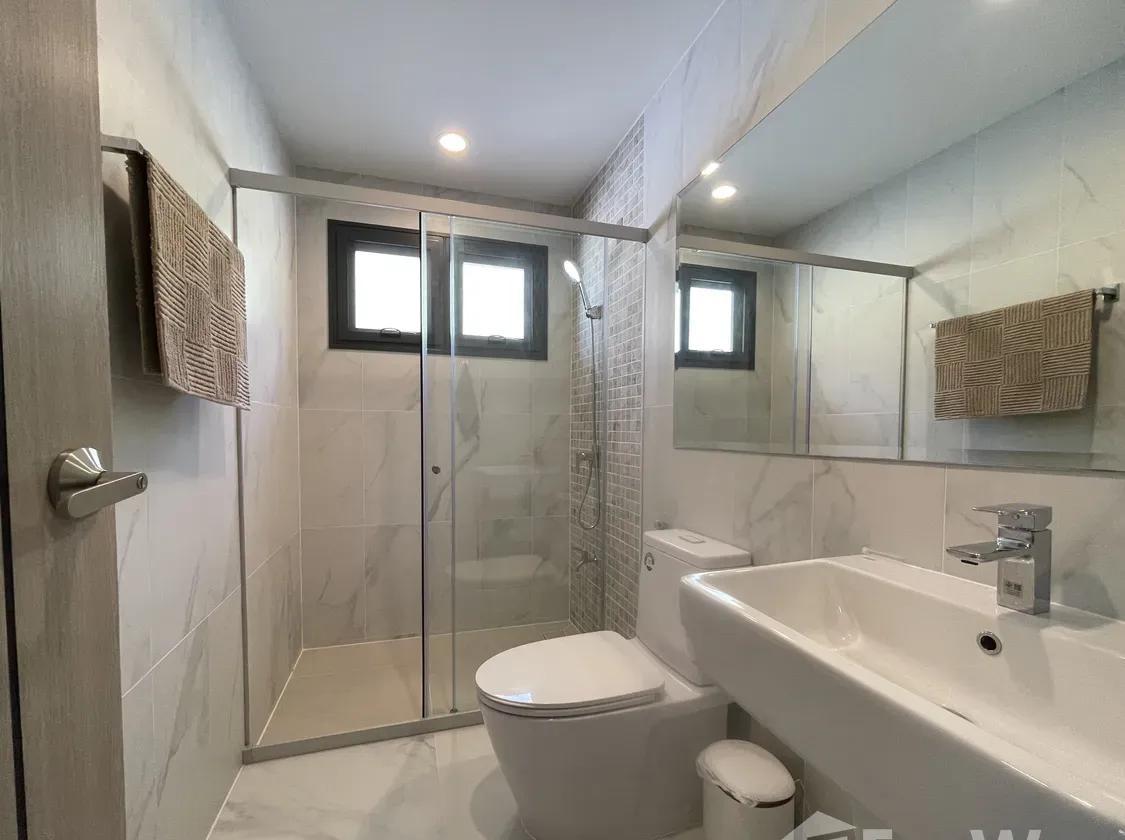 Property image - gallery 12