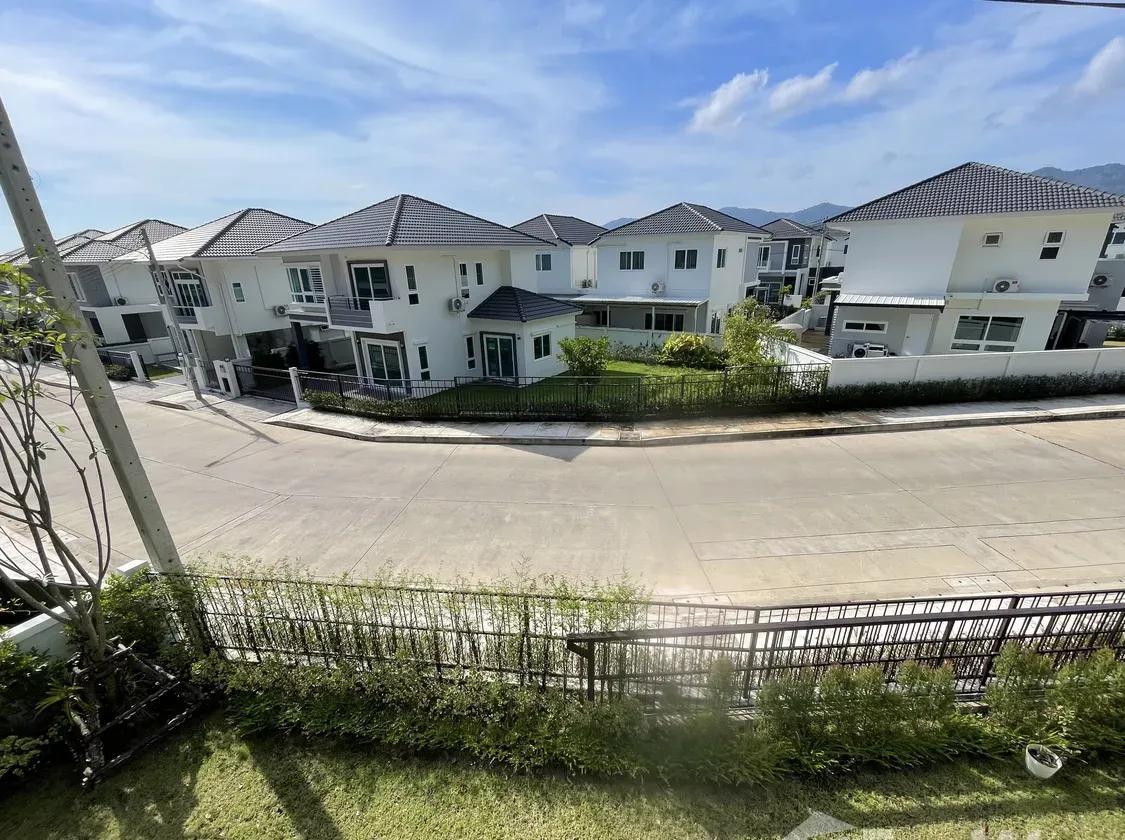 Property image - gallery 29