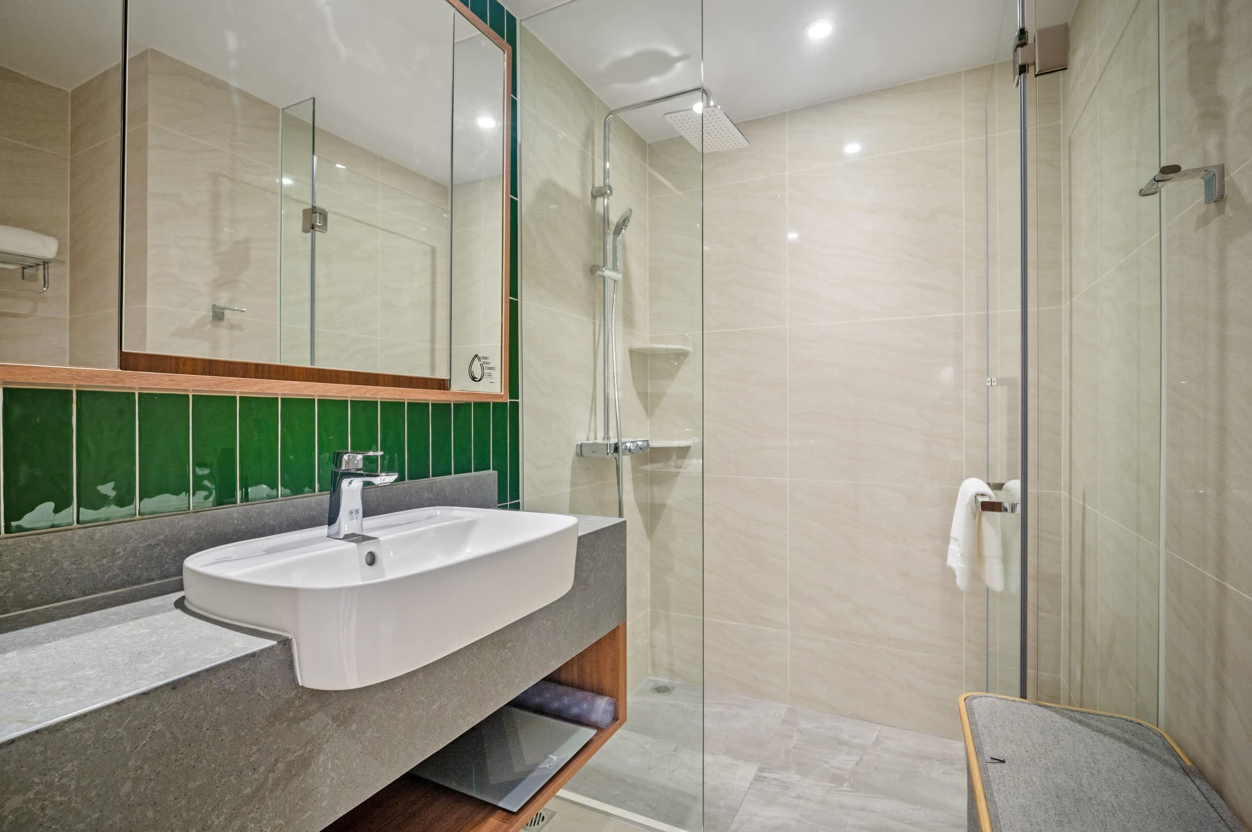 Property image - gallery 16