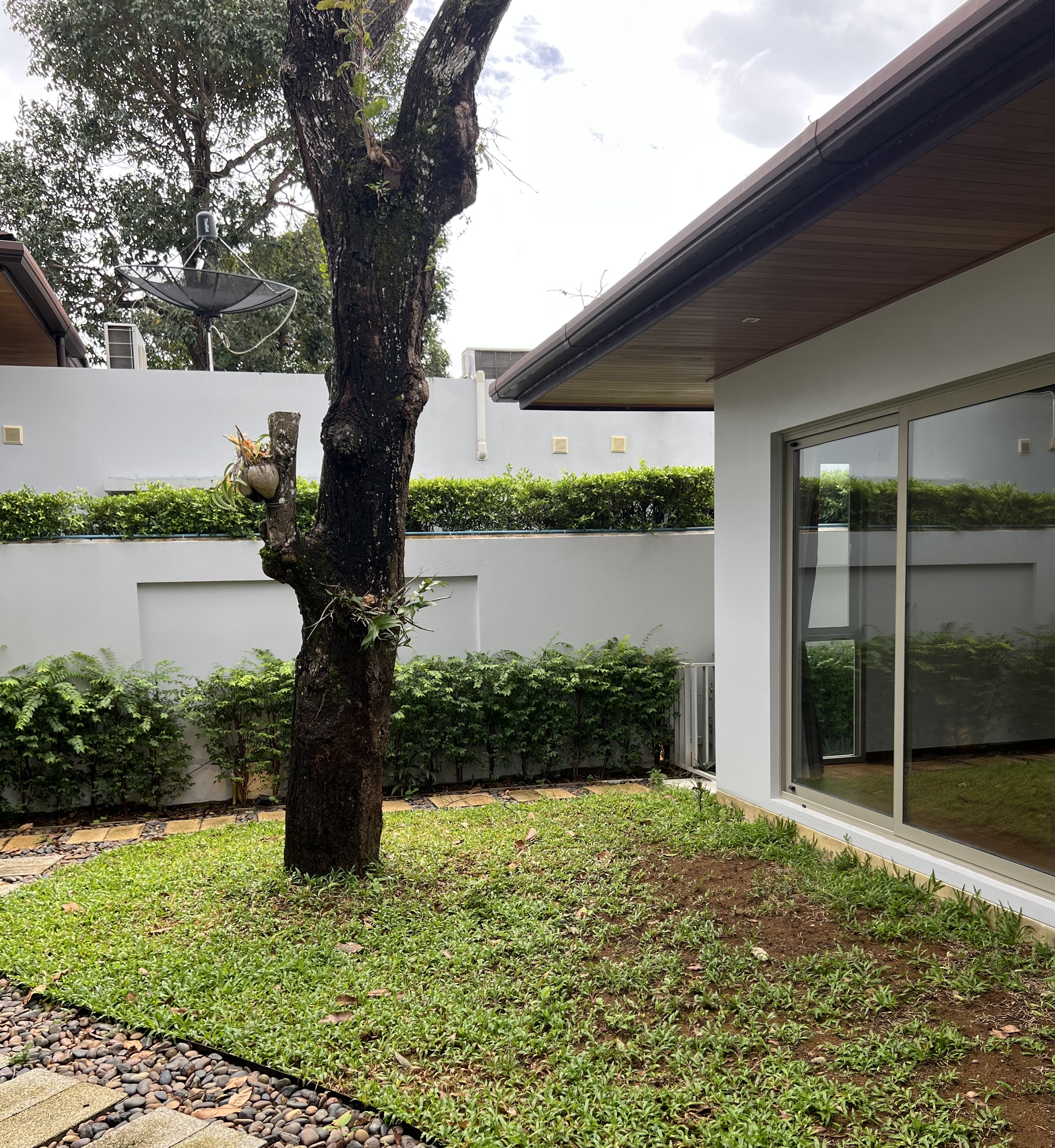 Property image - gallery 9