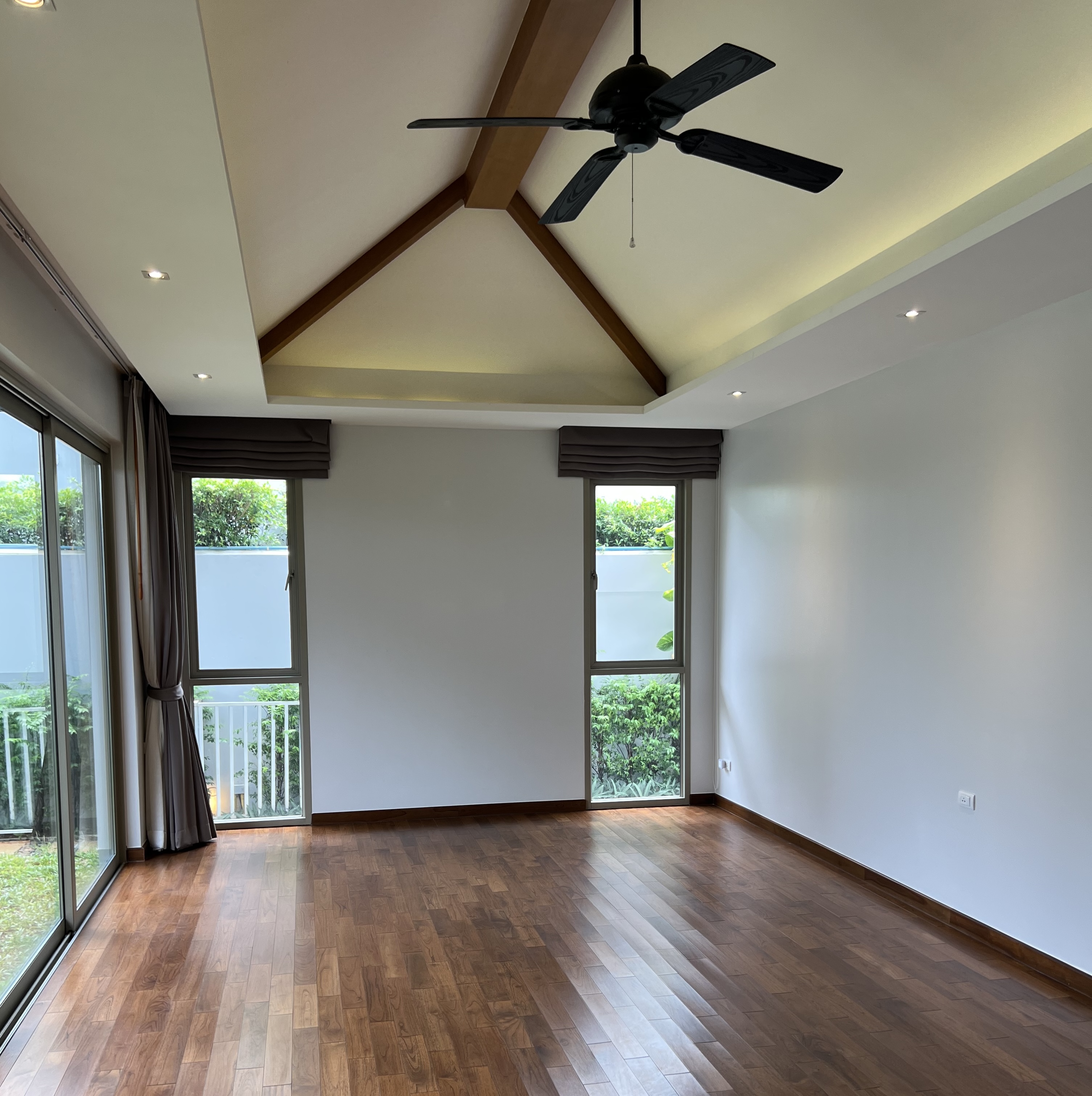 Property image - gallery 14