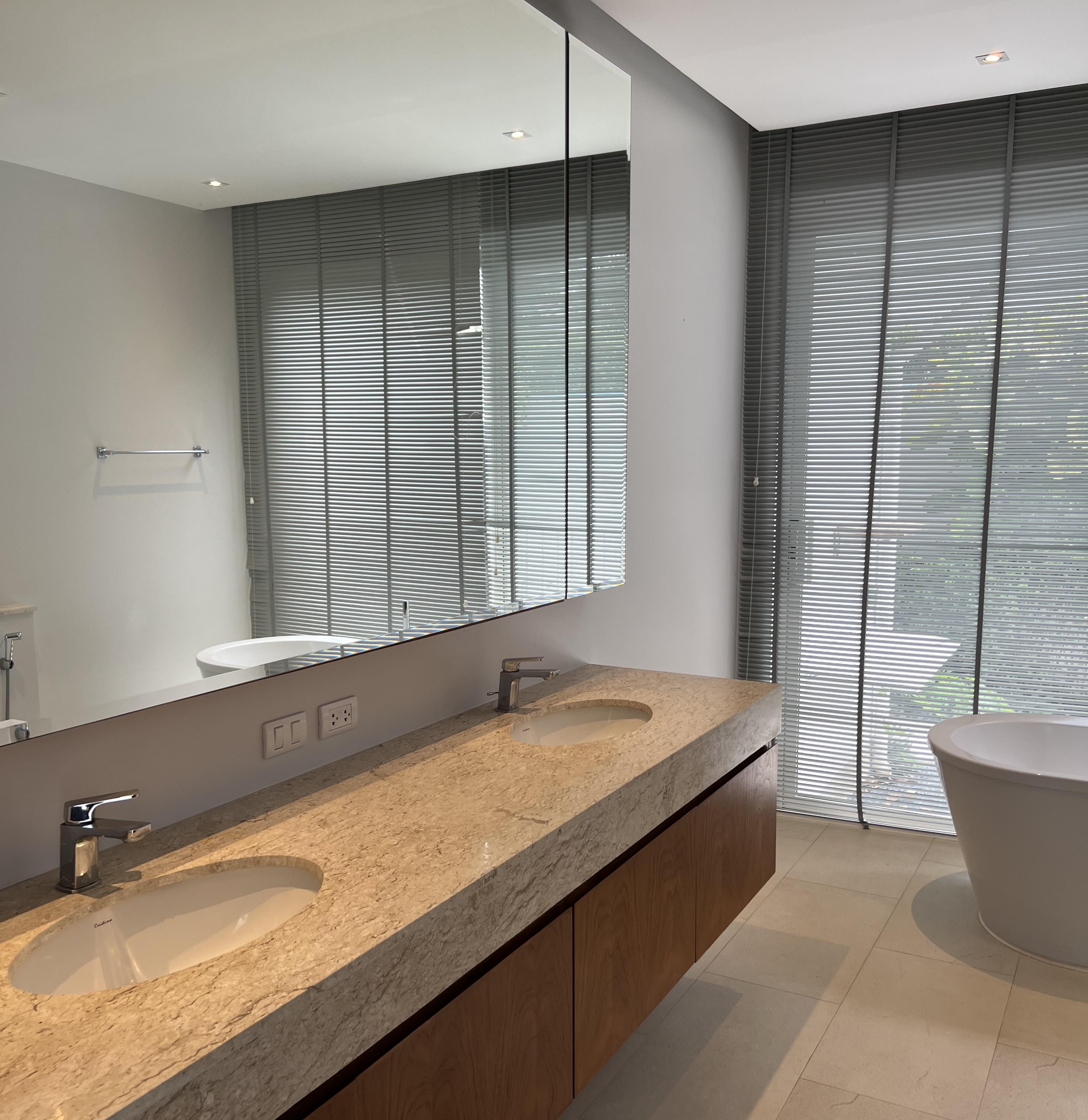 Property image - gallery 15