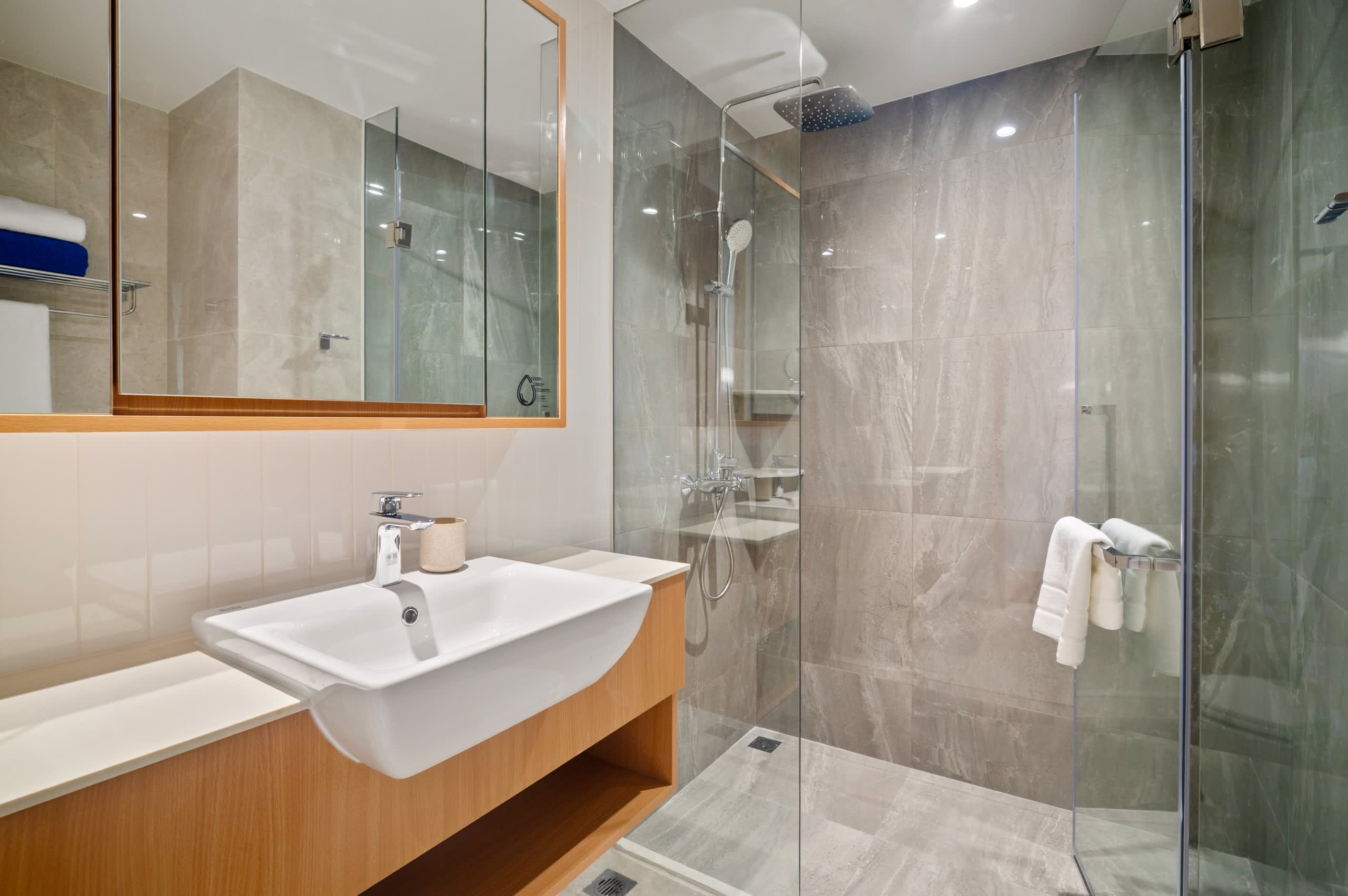 Property image - gallery 24