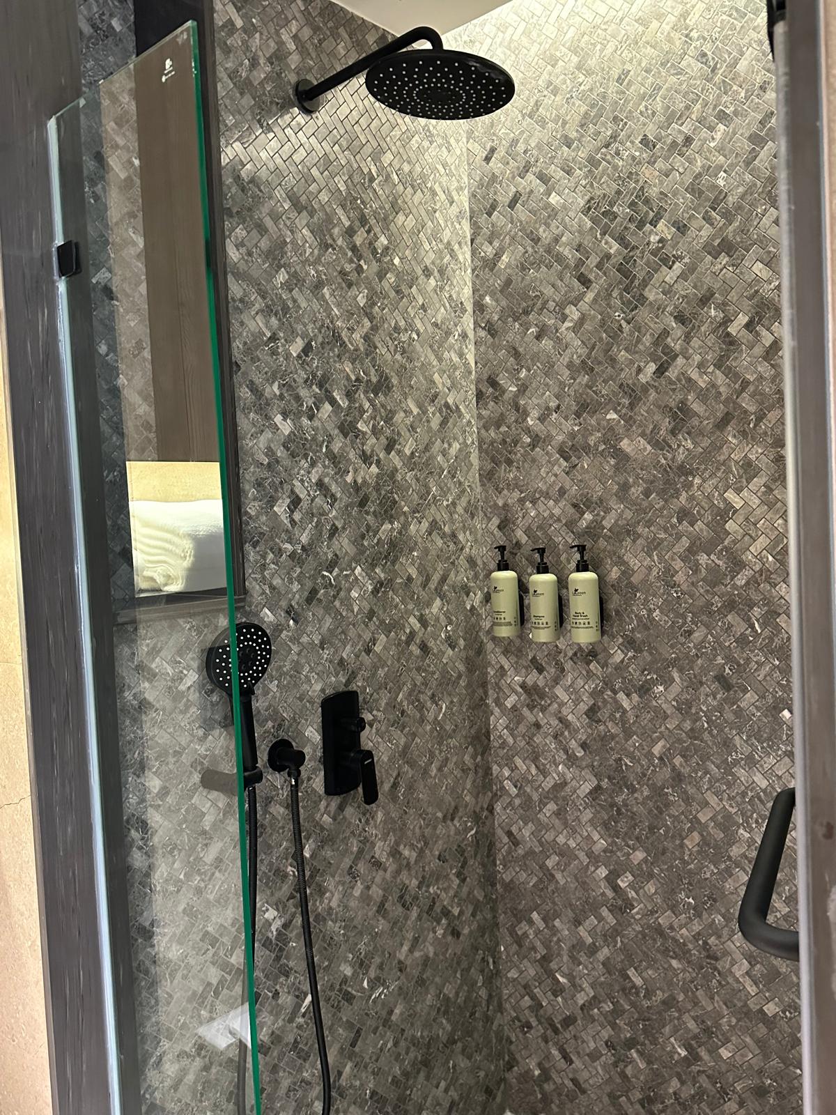 Property image - gallery 12