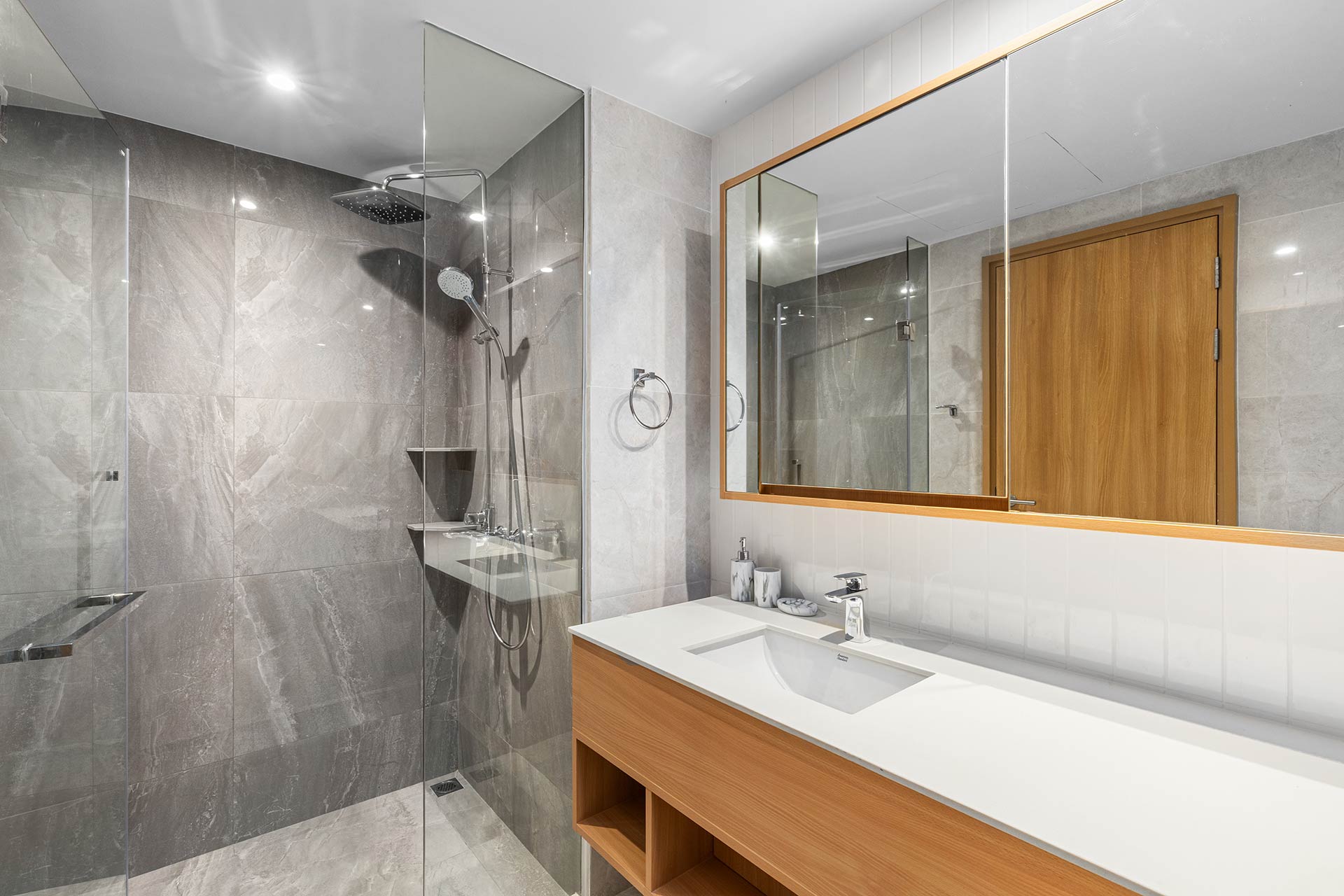 Property image - gallery 7