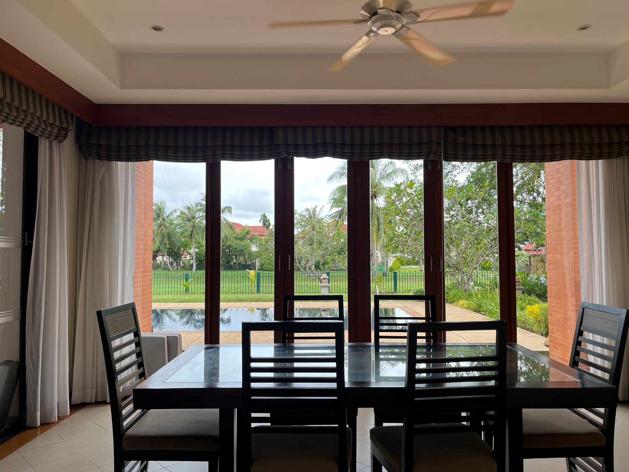 Property image - gallery 29