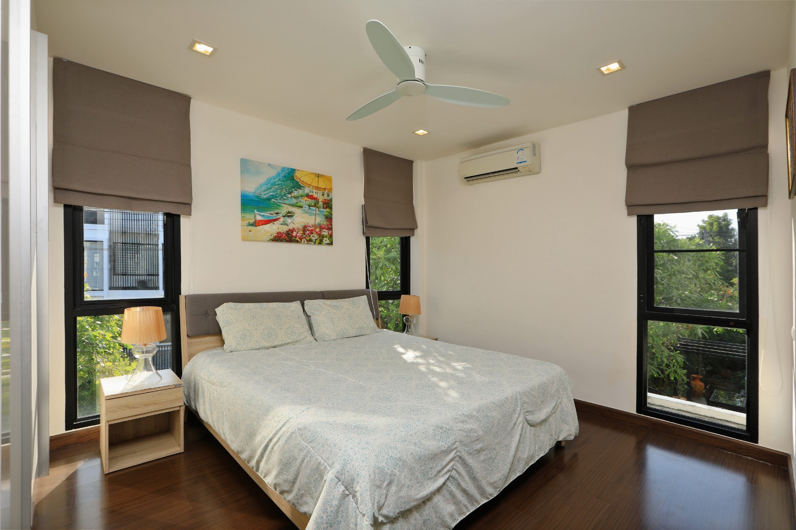 Property image - gallery 27