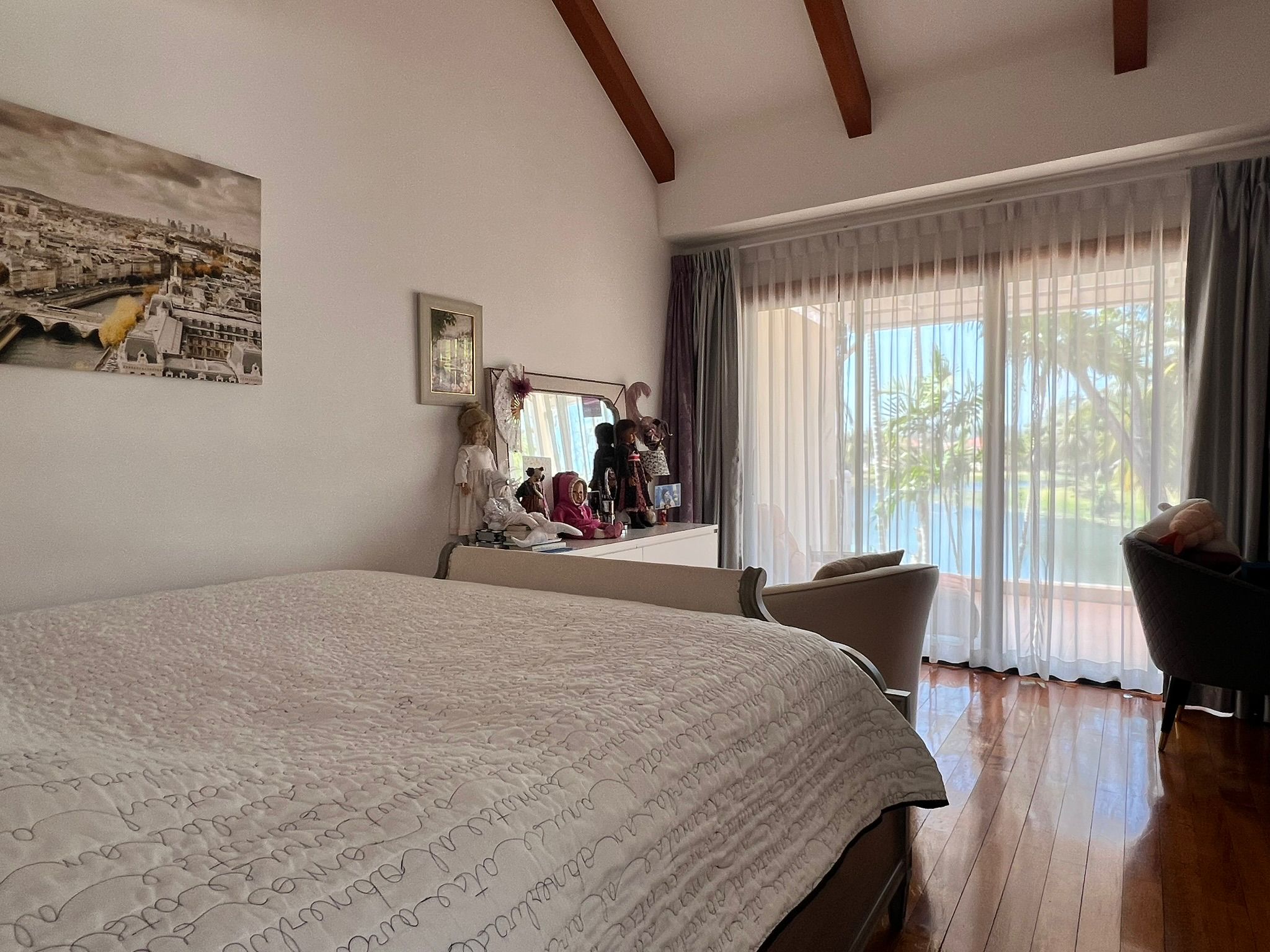 Property image - gallery 11