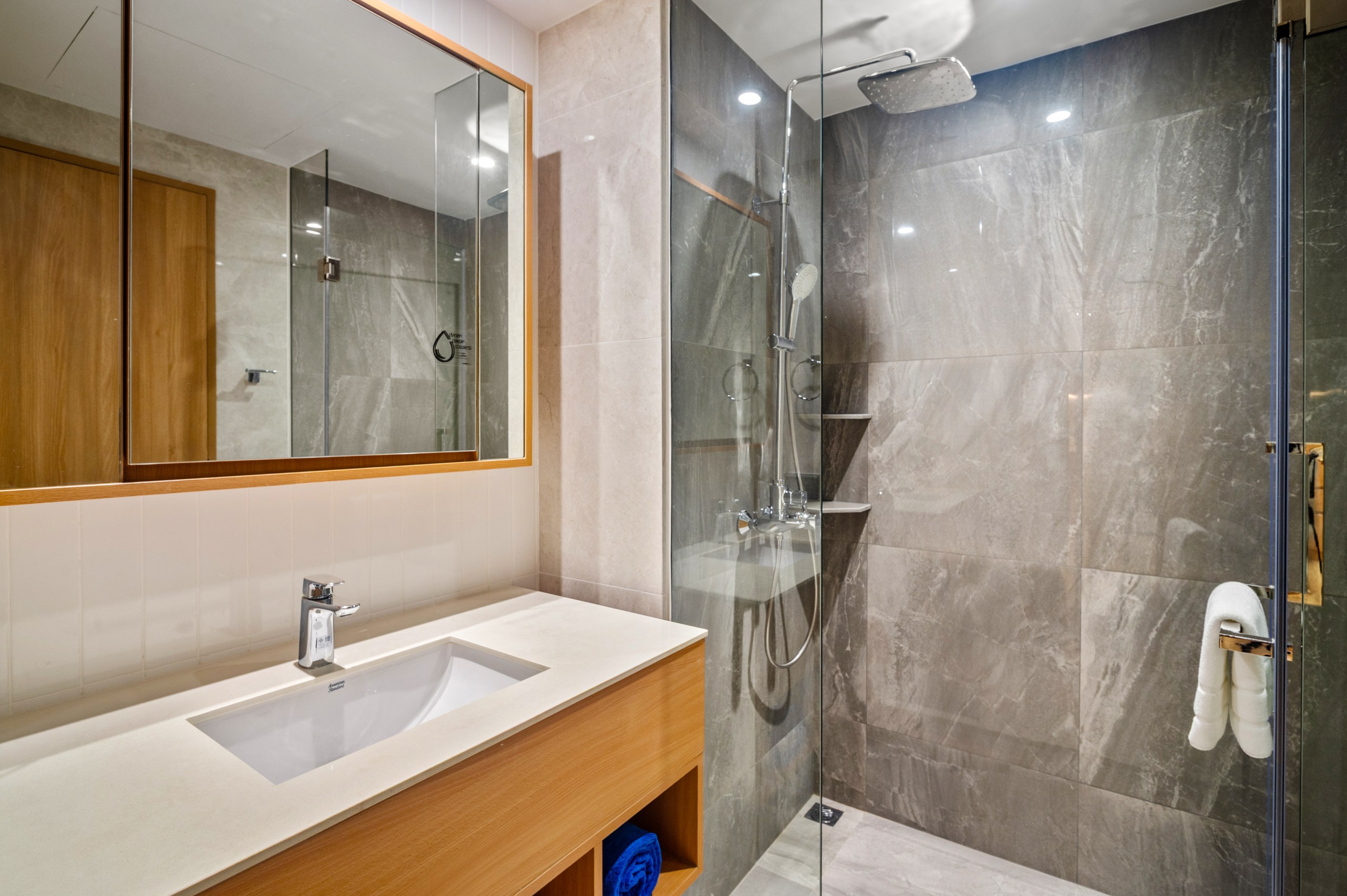 Property image - gallery 9